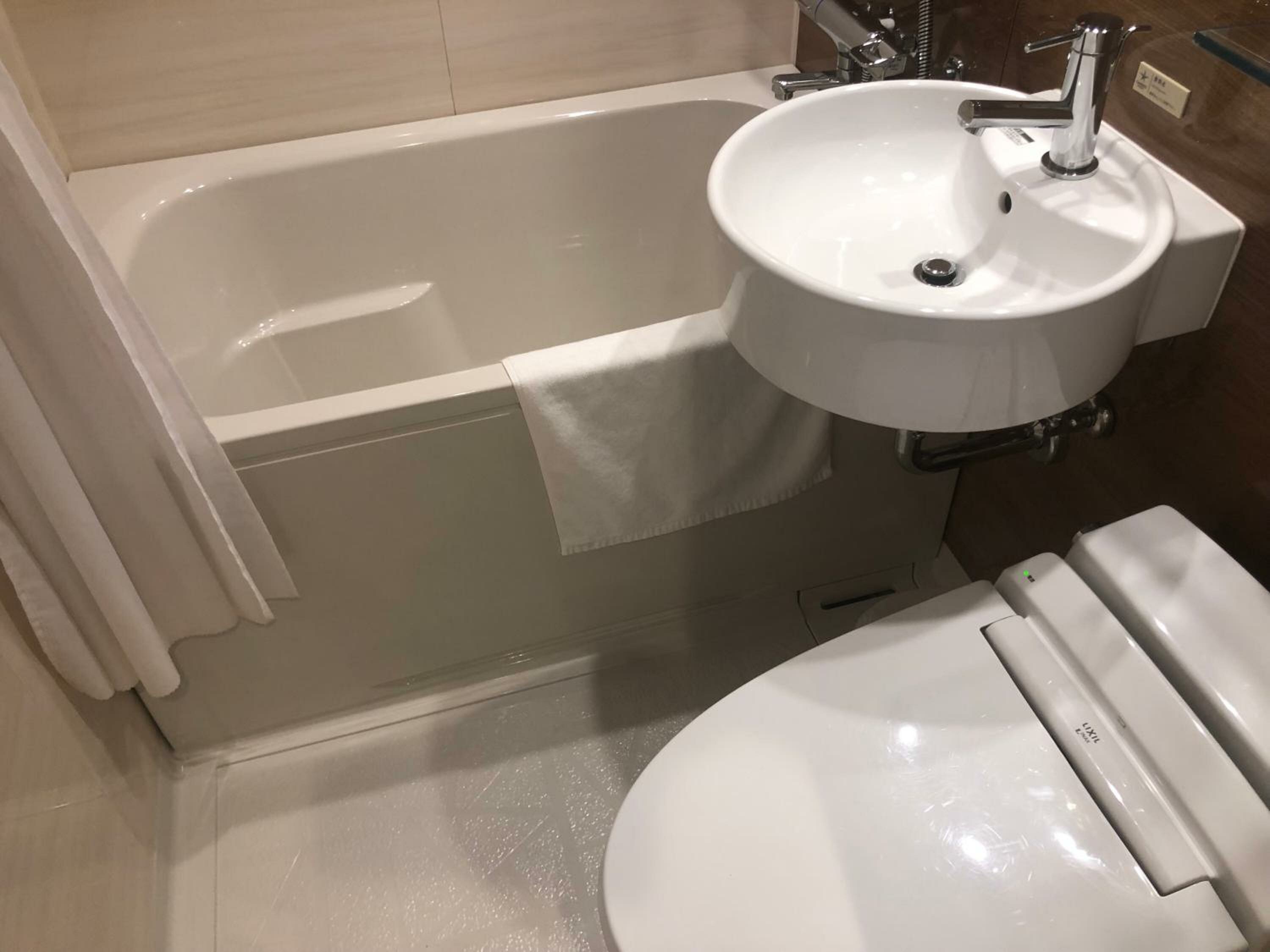 Deluxe Twin Room - Non-Smoking