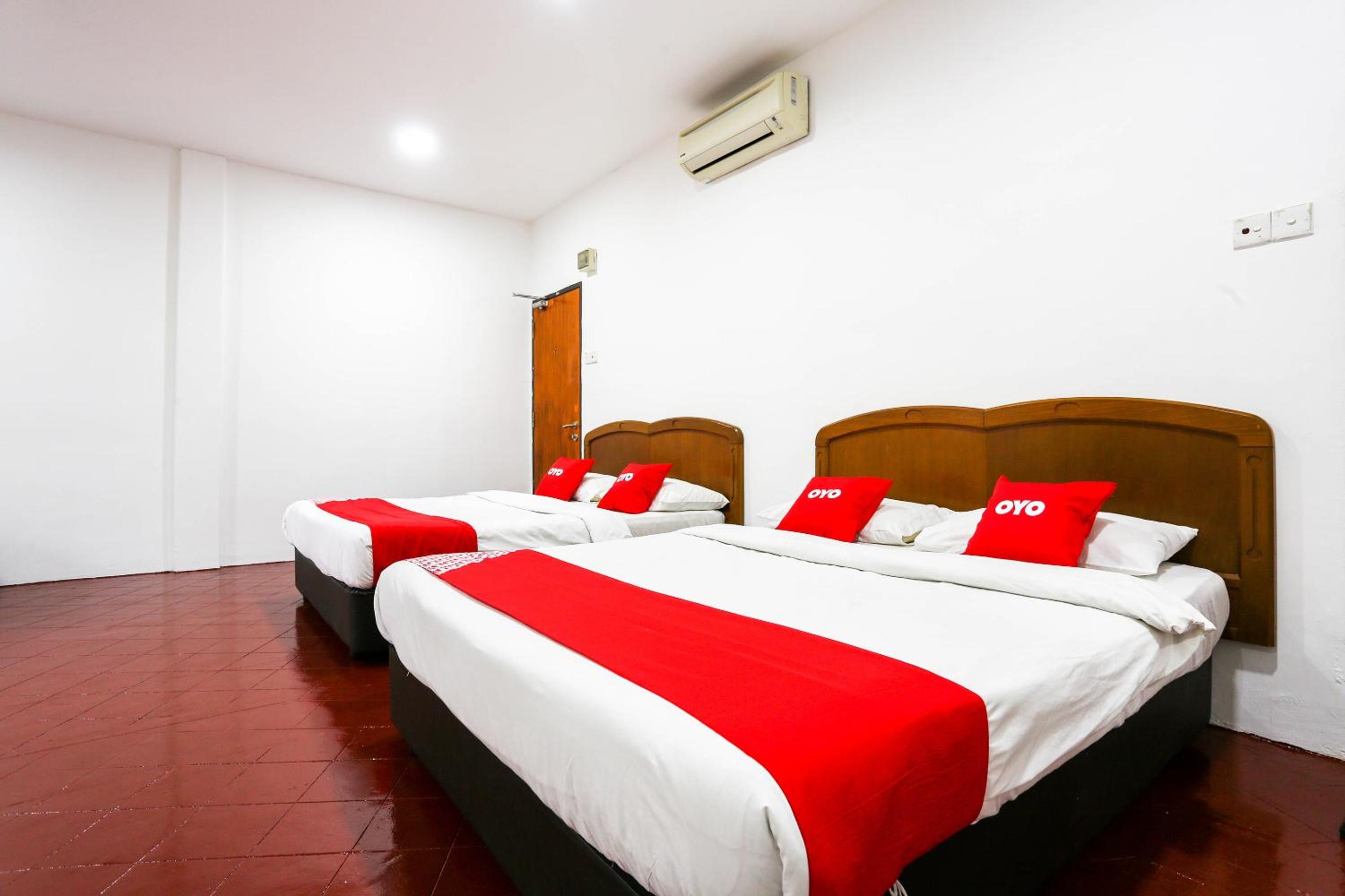 Superior Family Room