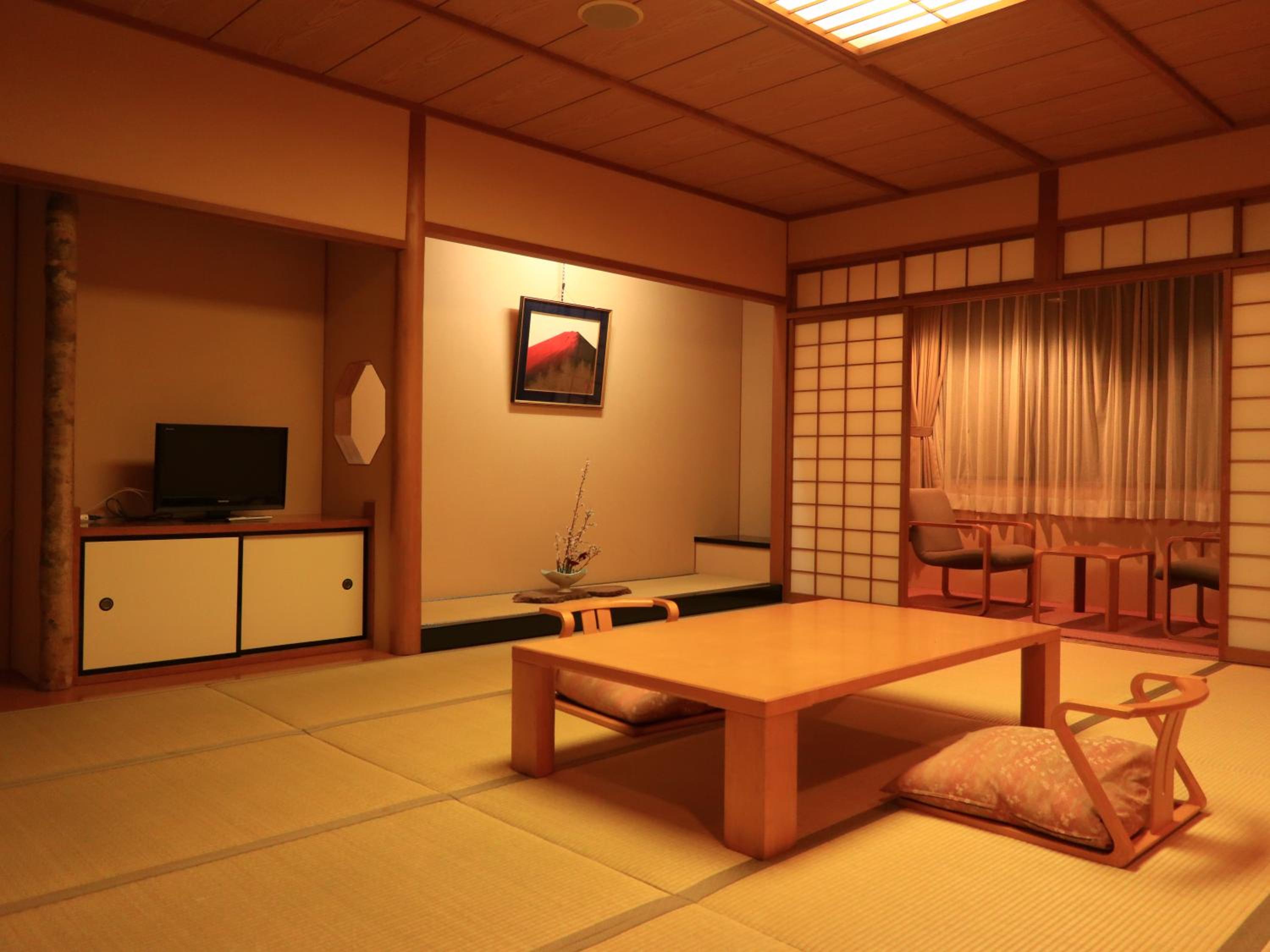 Japanese-Style Room