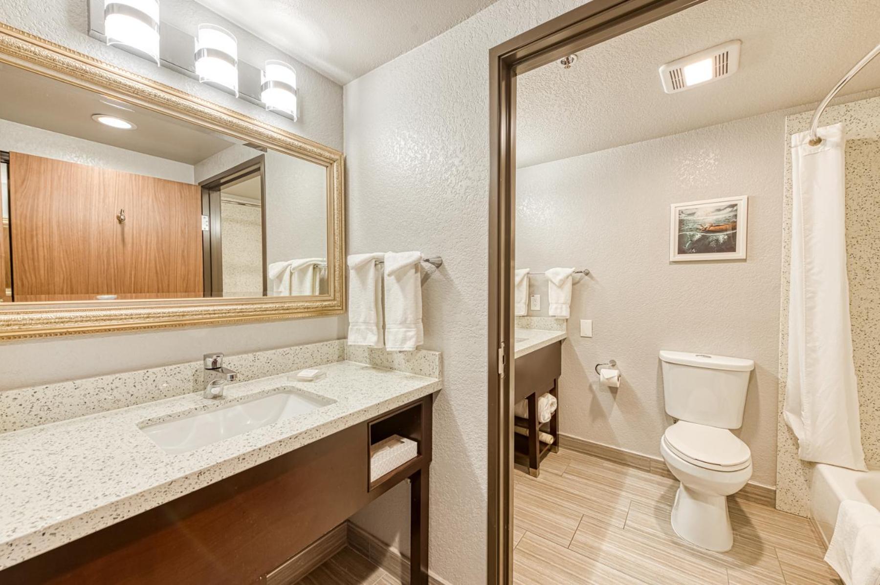 Standard Queen Room with Two Queen Beds with Balcony - Non Smoking