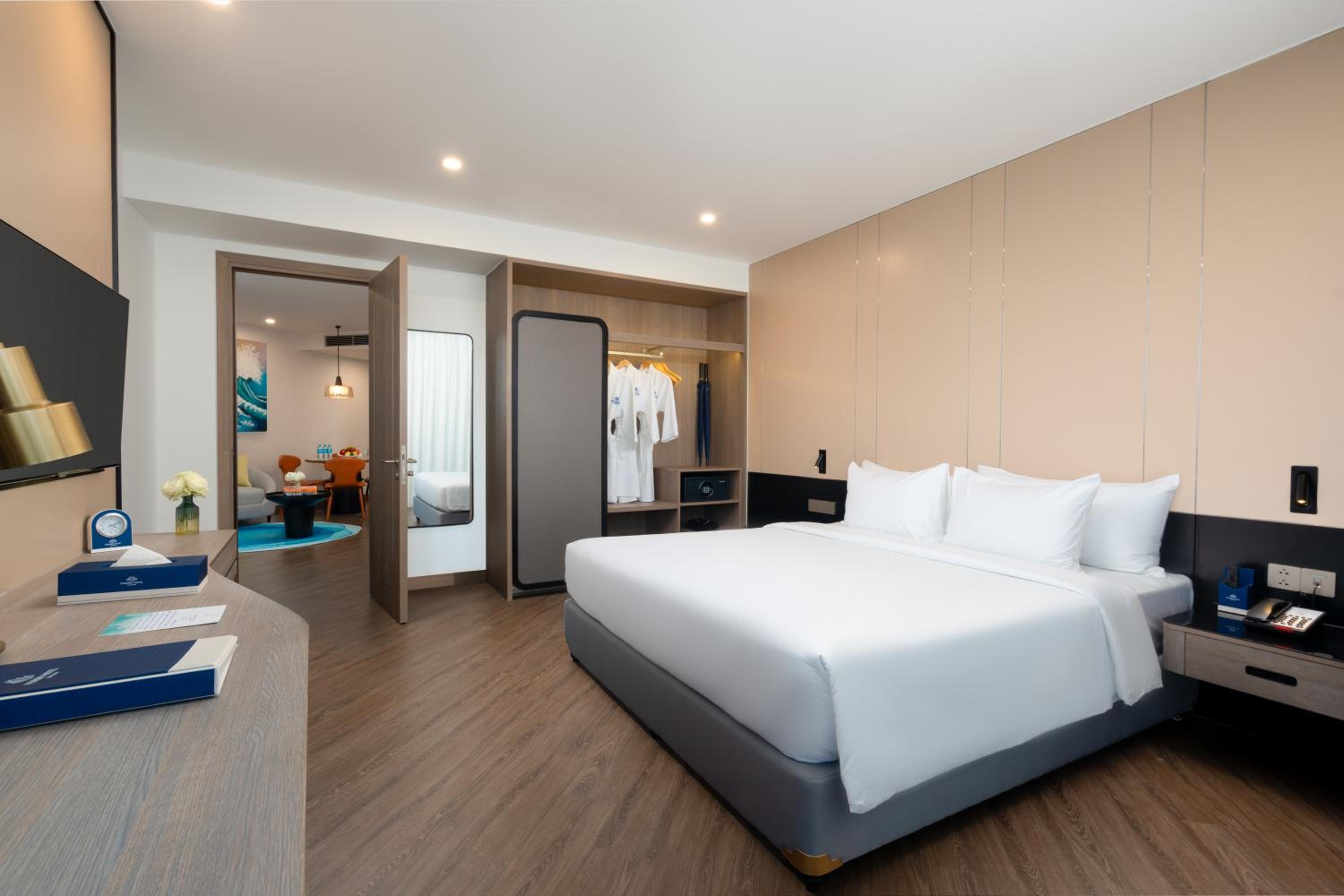 Apartment with Balcony