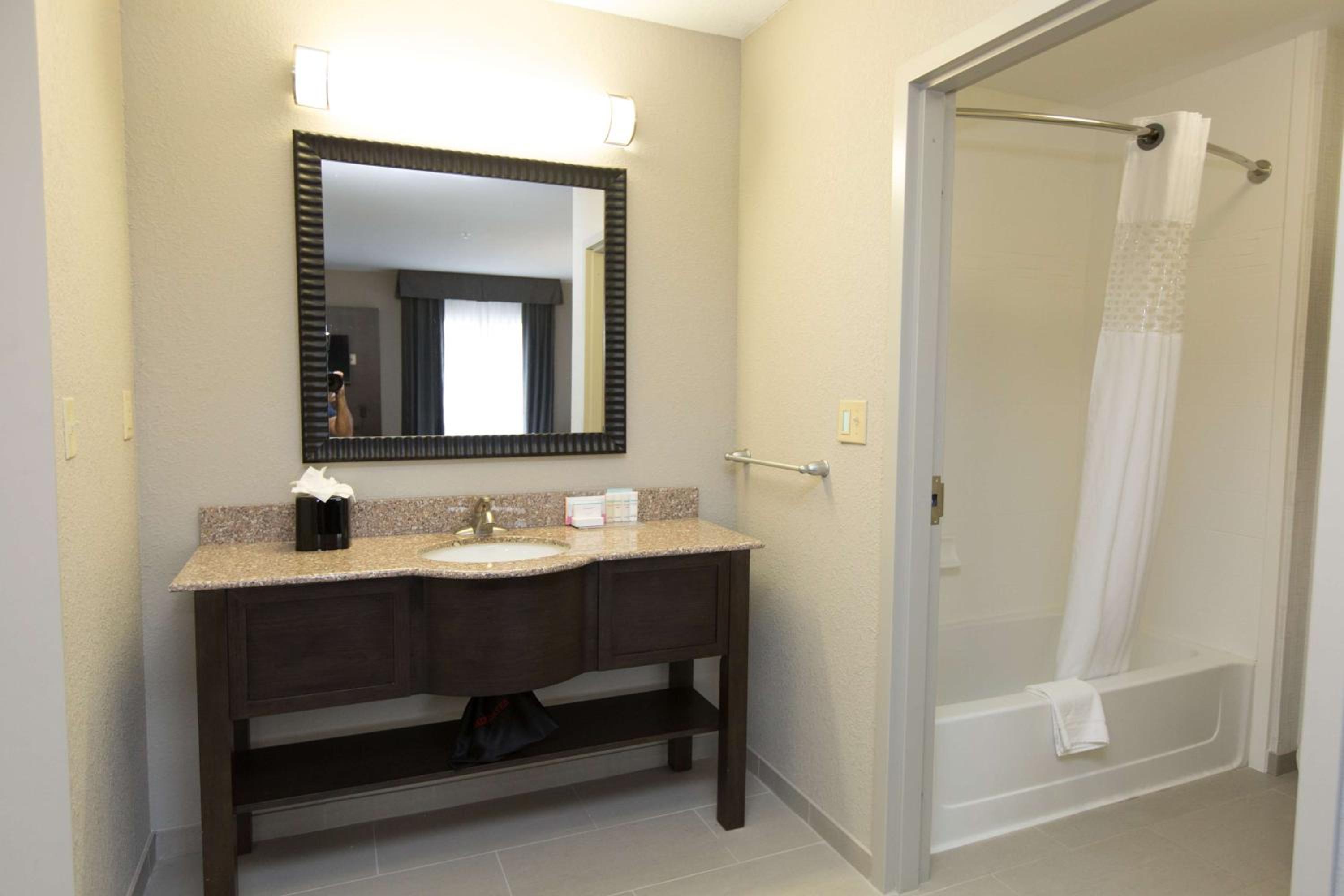 King Studio Suite - Non Smoking