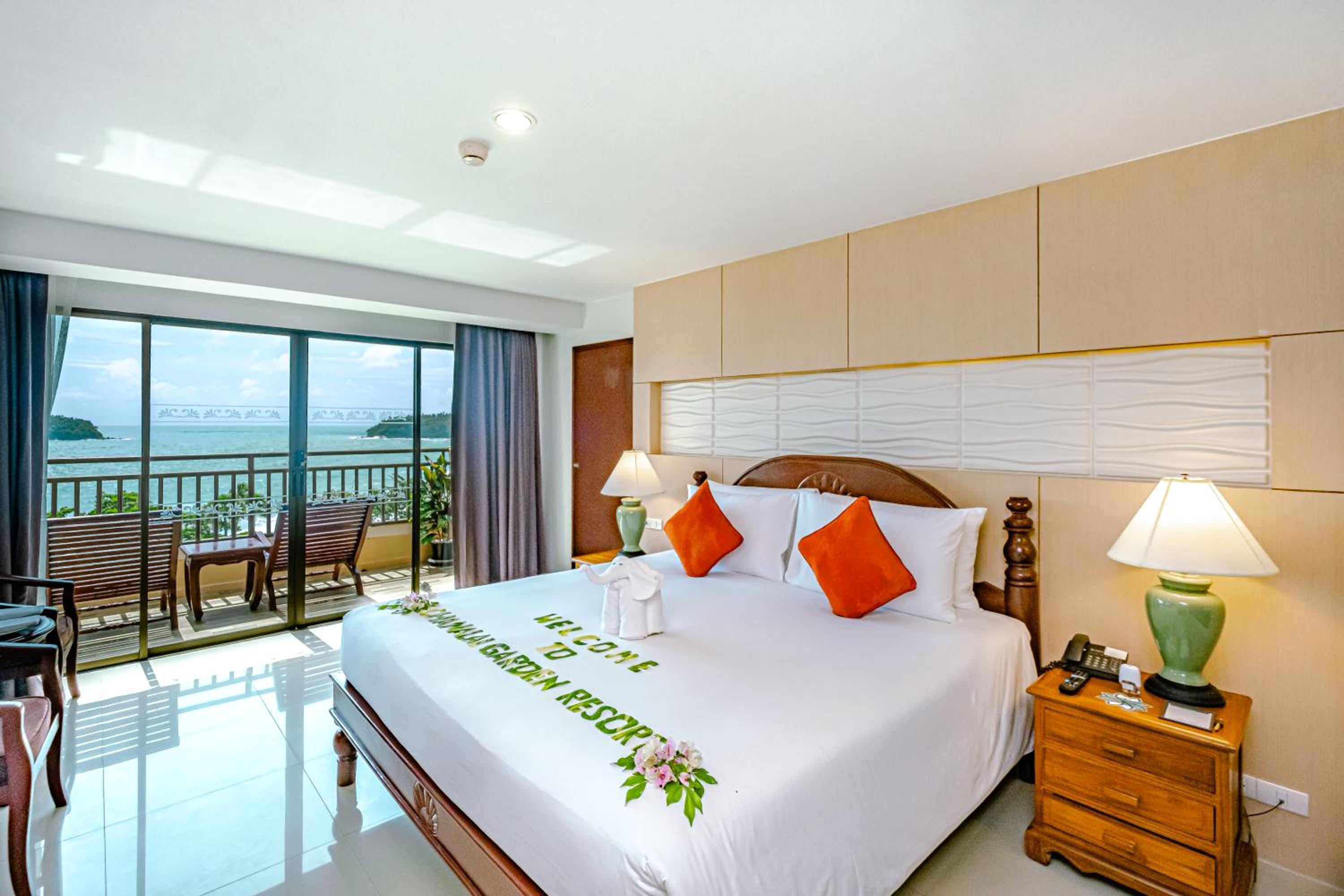 Executive Double or Twin Room with Sea View