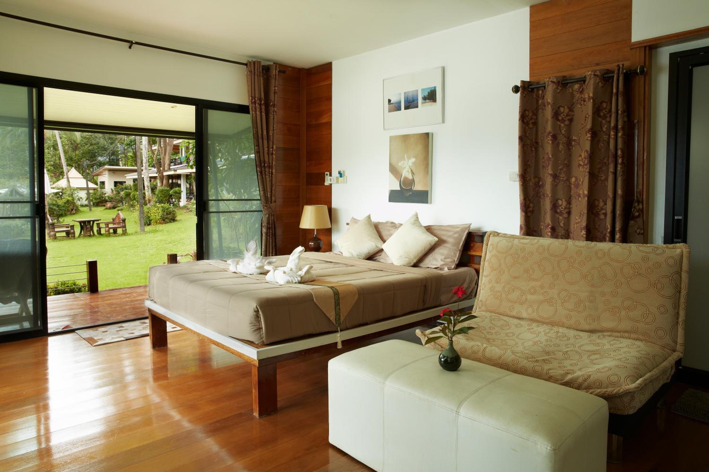 Super Deluxe Double Room