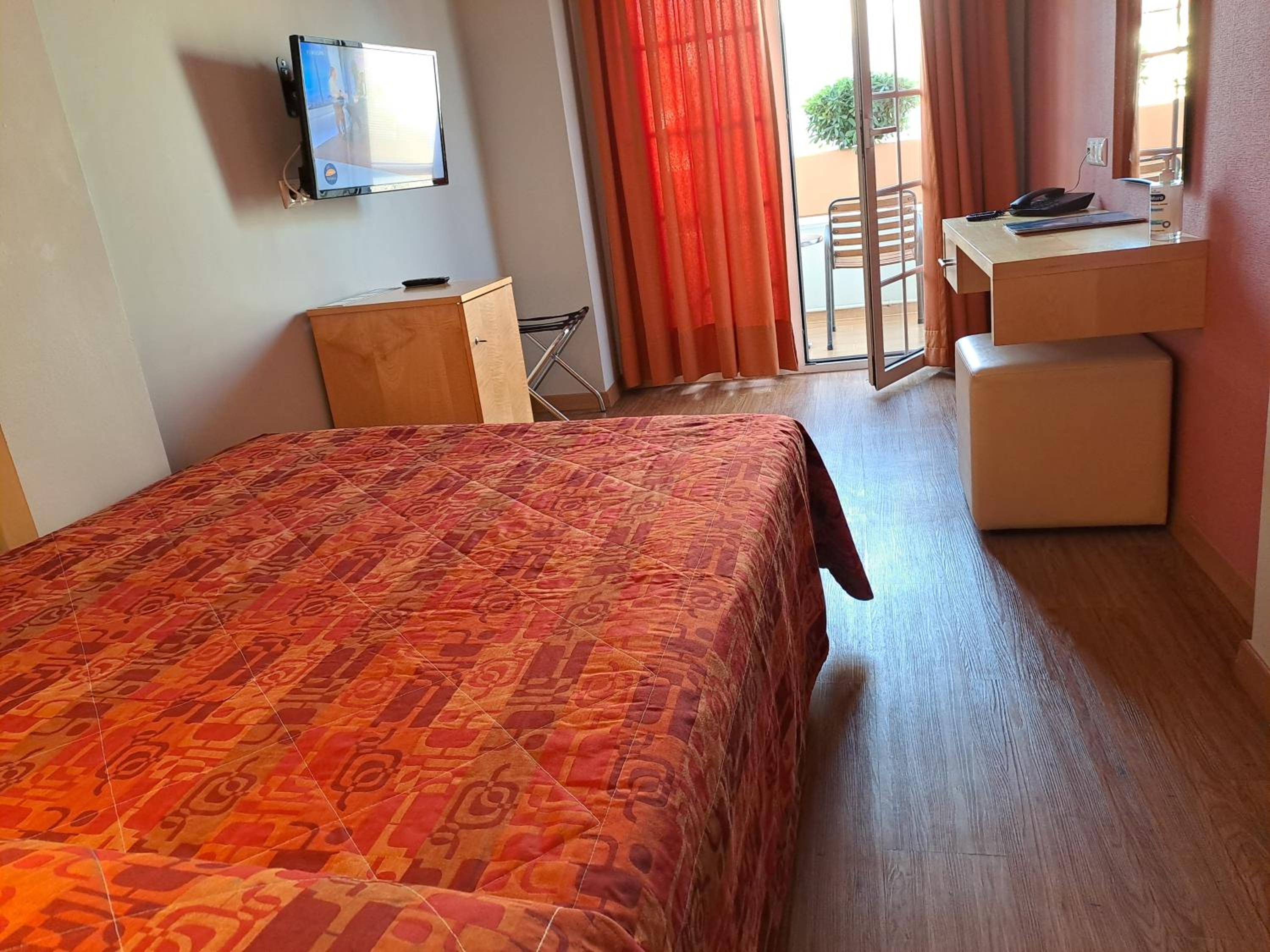 Deluxe Single Room with Balcony