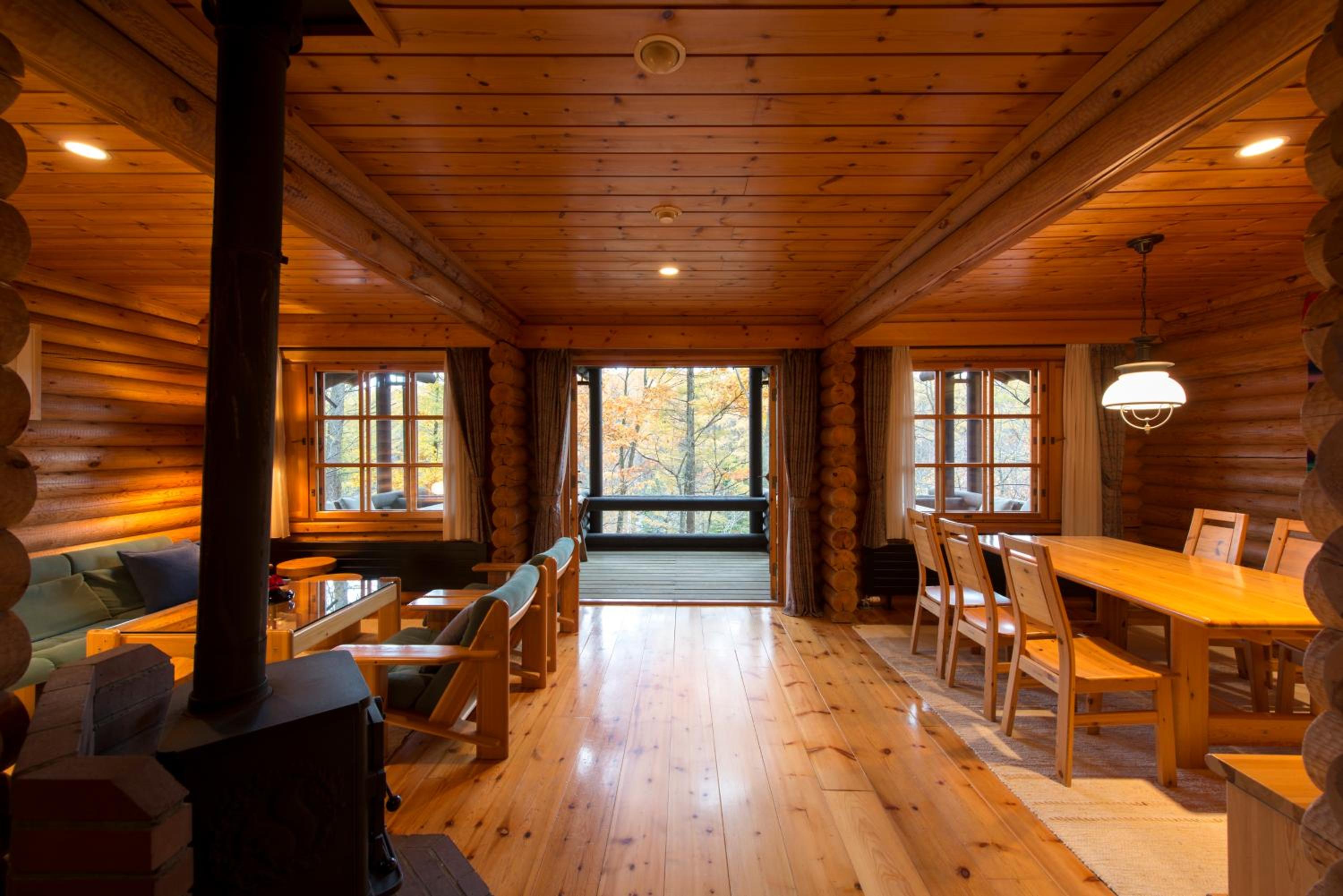 Cottage with Forest View