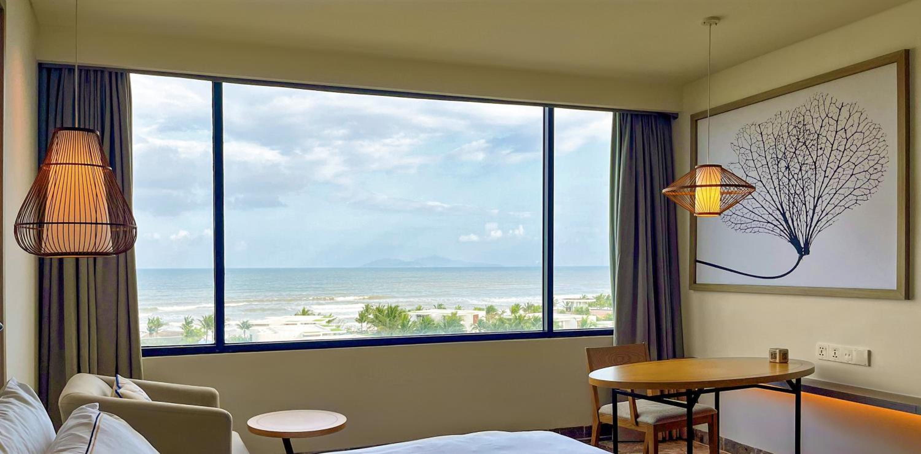 Deluxe Sea View with Bathtub - Daily Guest Activities