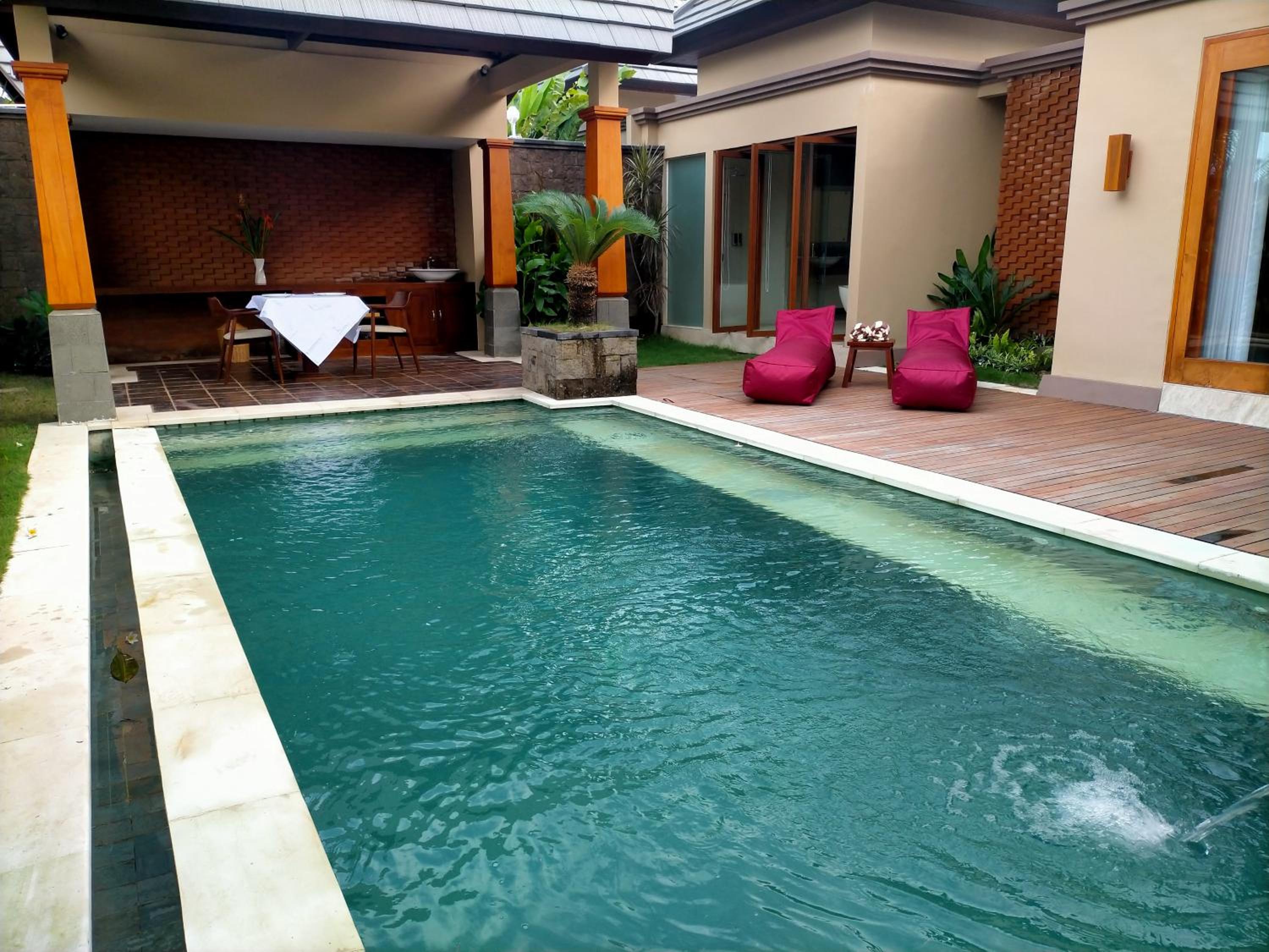 One Bedroom Garden Pool Villa