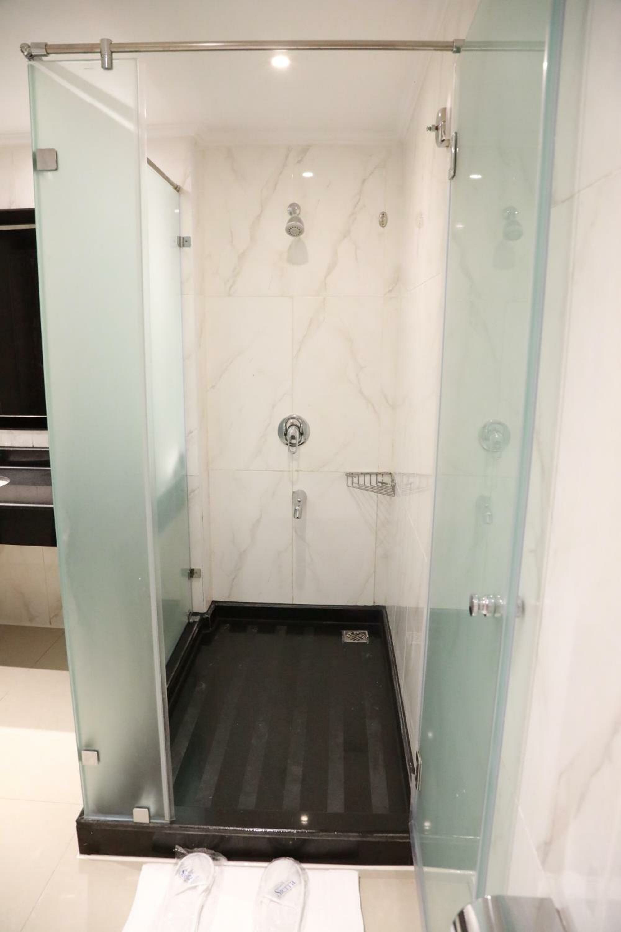 Standard Twin Room with Garden View