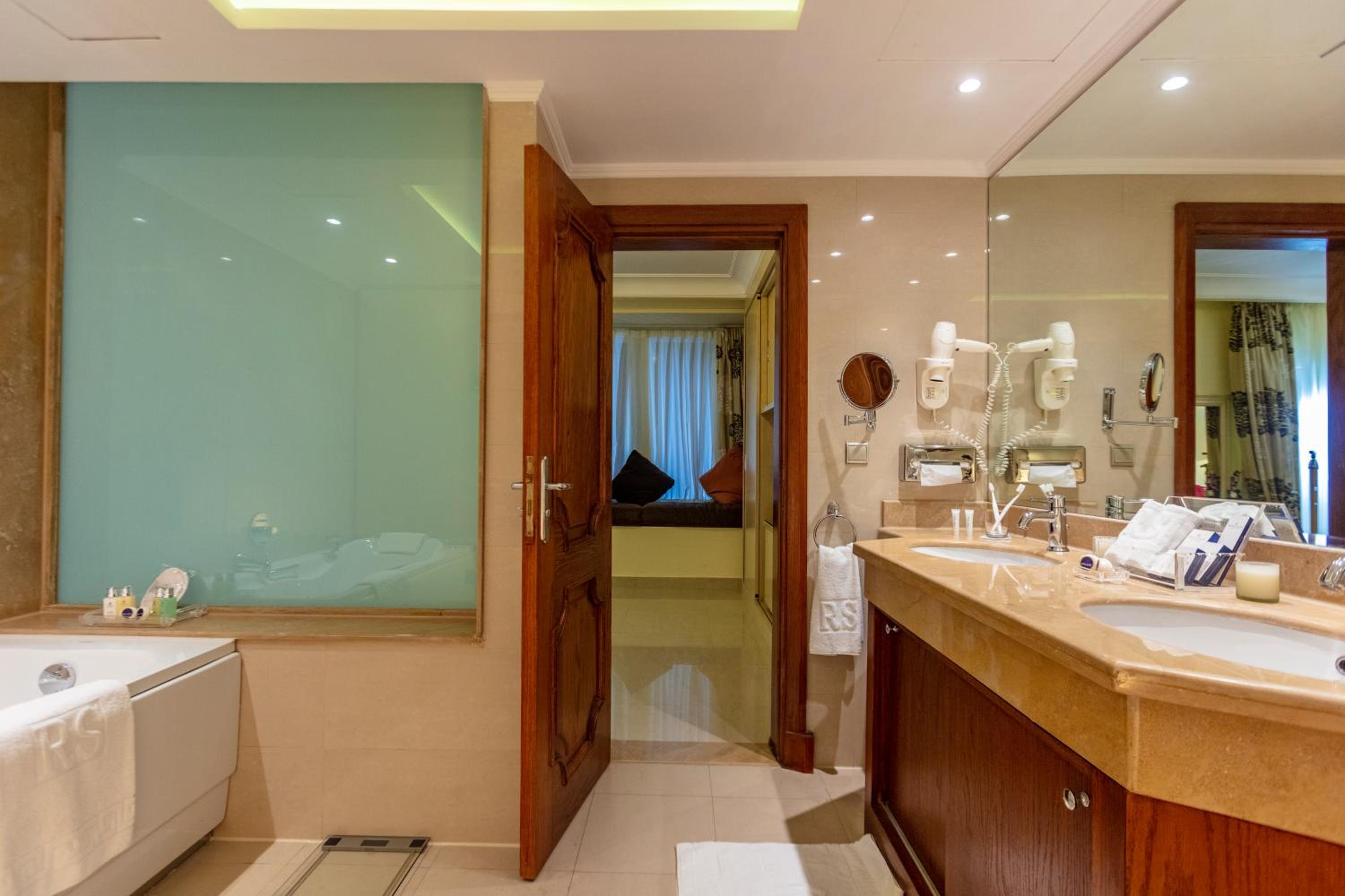 Villa Giza With Private Pool