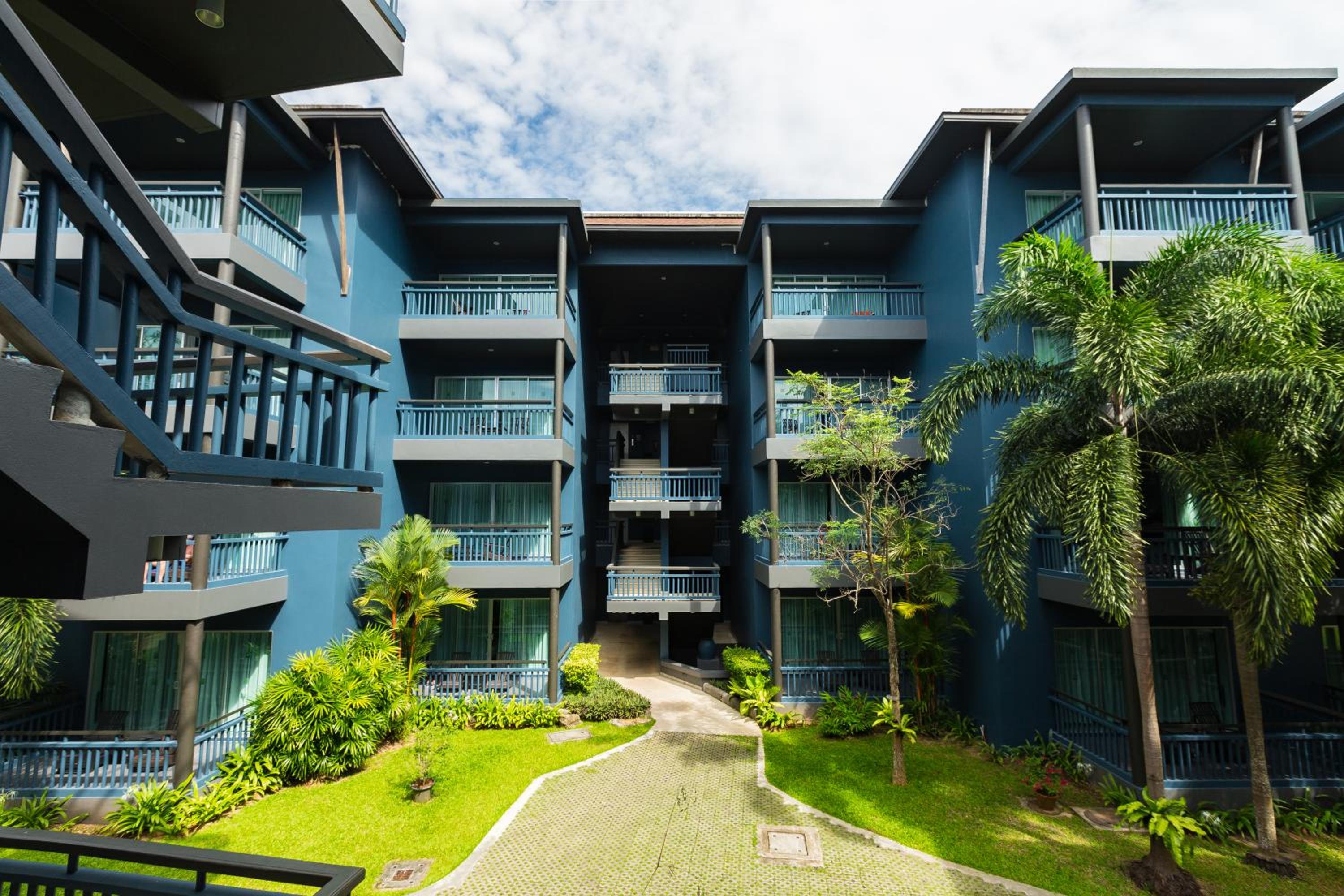 Superior Double or Twin Room with Garden View