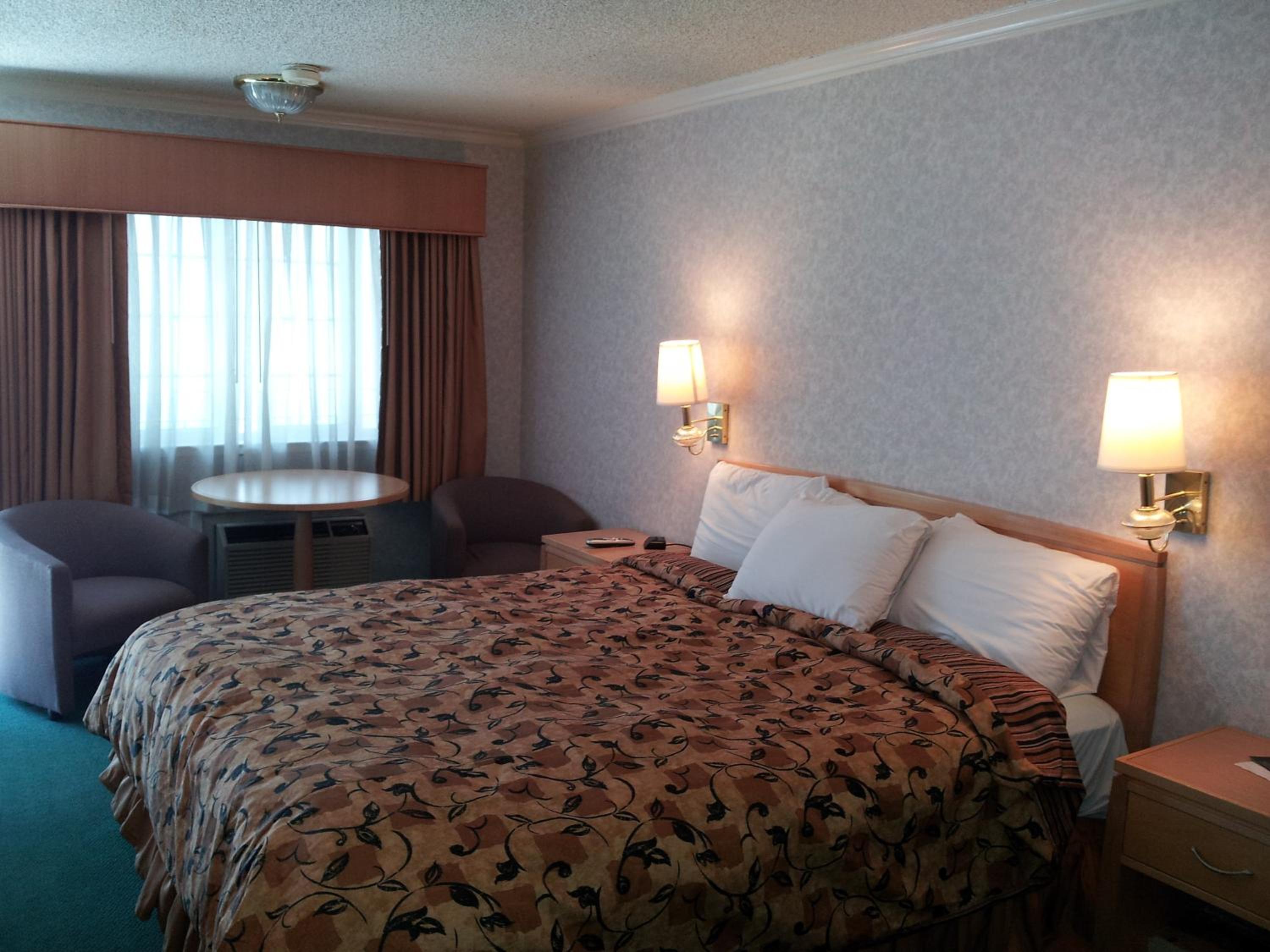 King or Queen Room - Non-Smoking