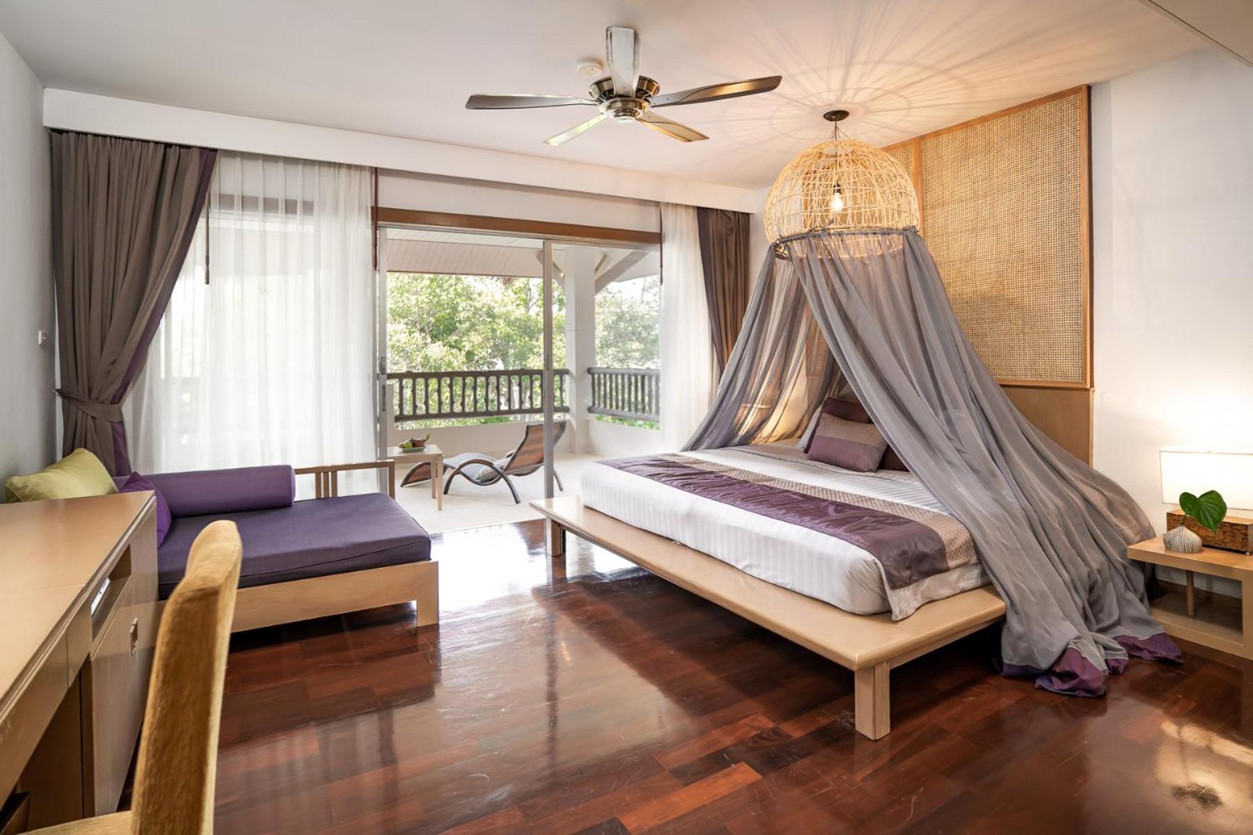 Honeymoon Chalet