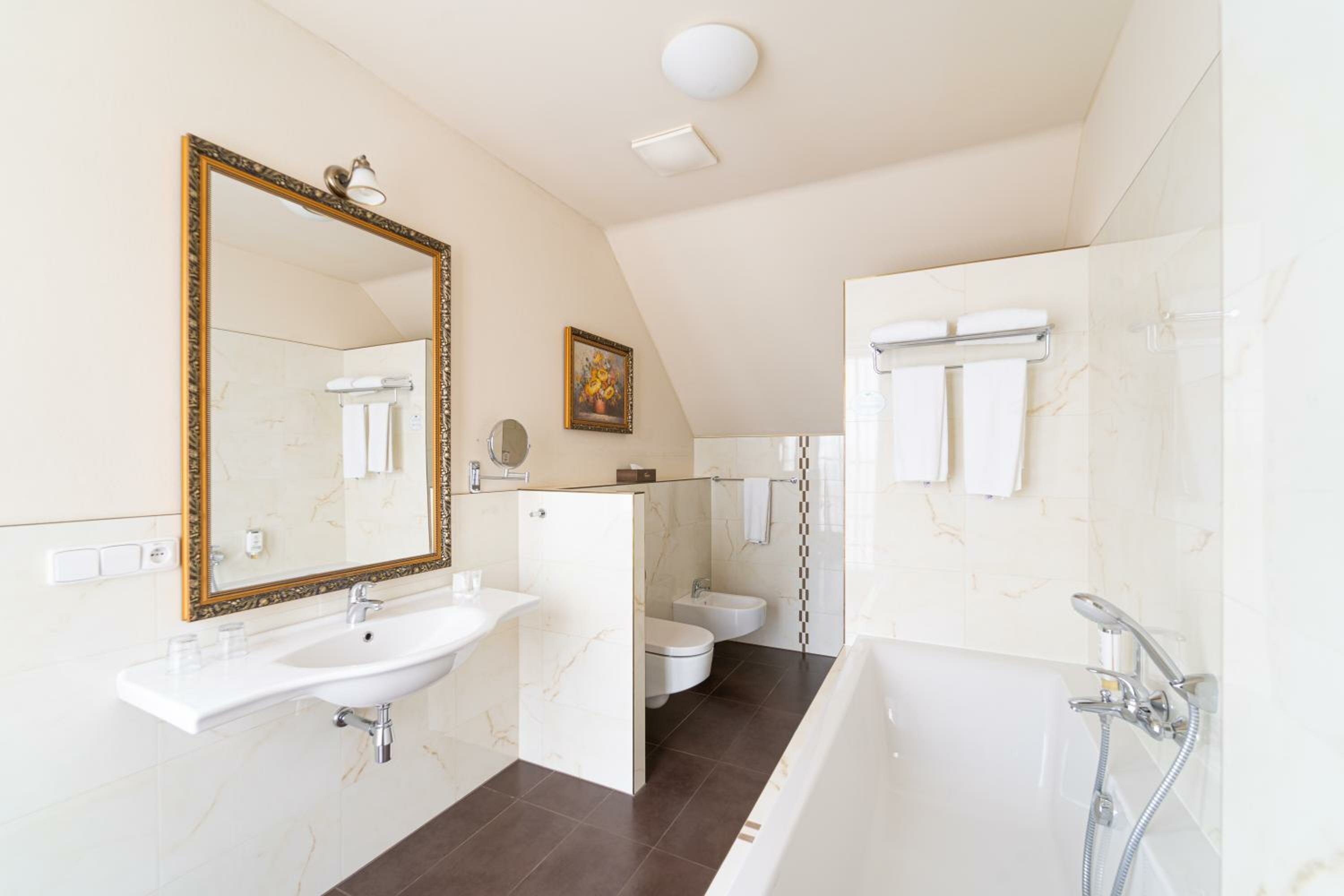 King Suite with Terrace