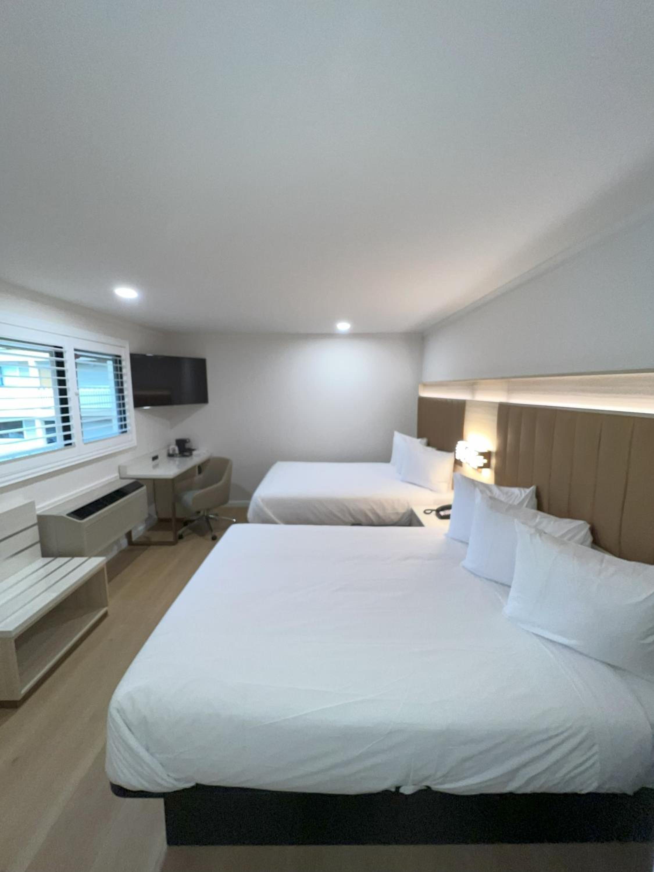 Queen Room with Two Queen Beds - Non-Smoking