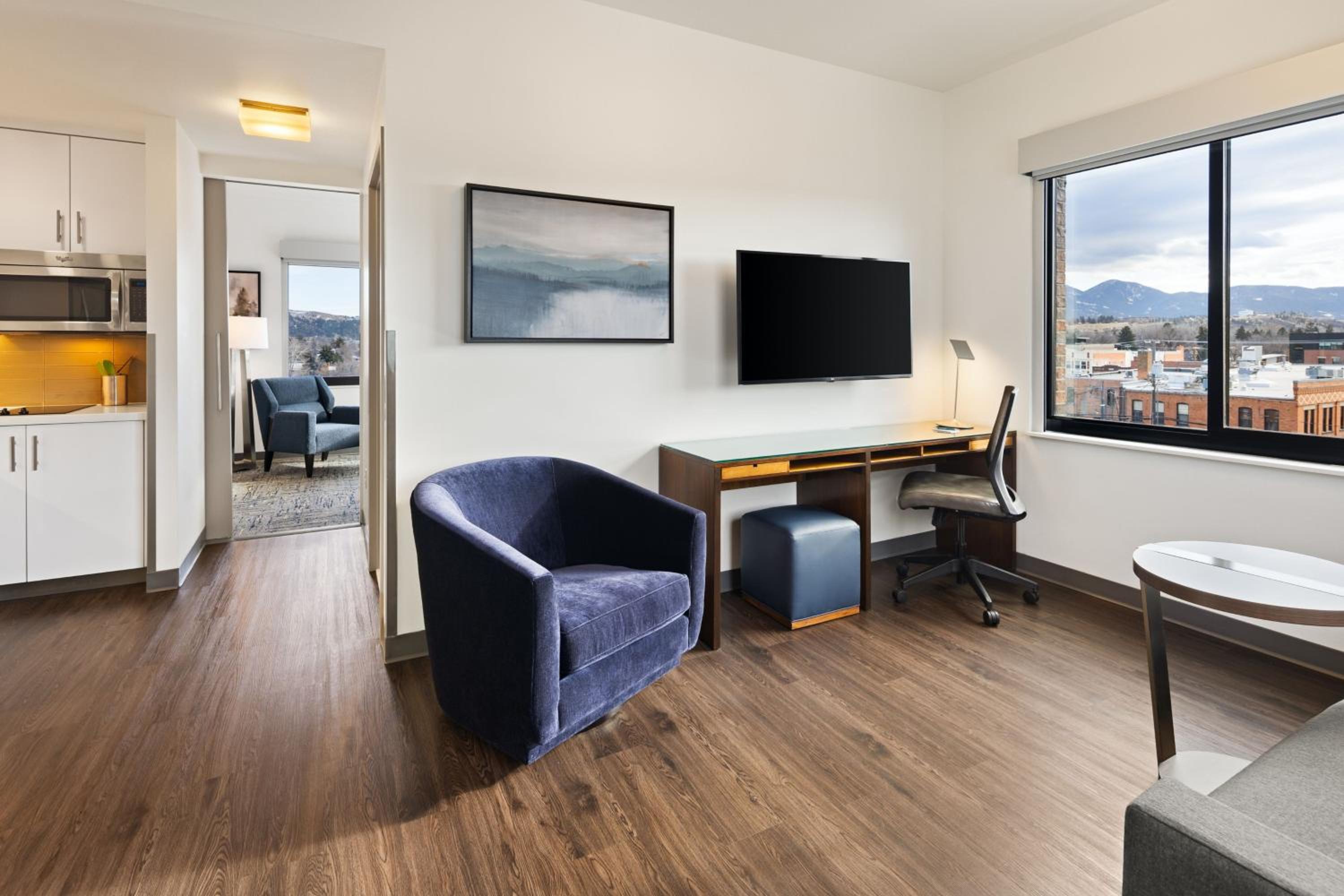 Exec Conference Suite, 1 Bedroom Executive Suite