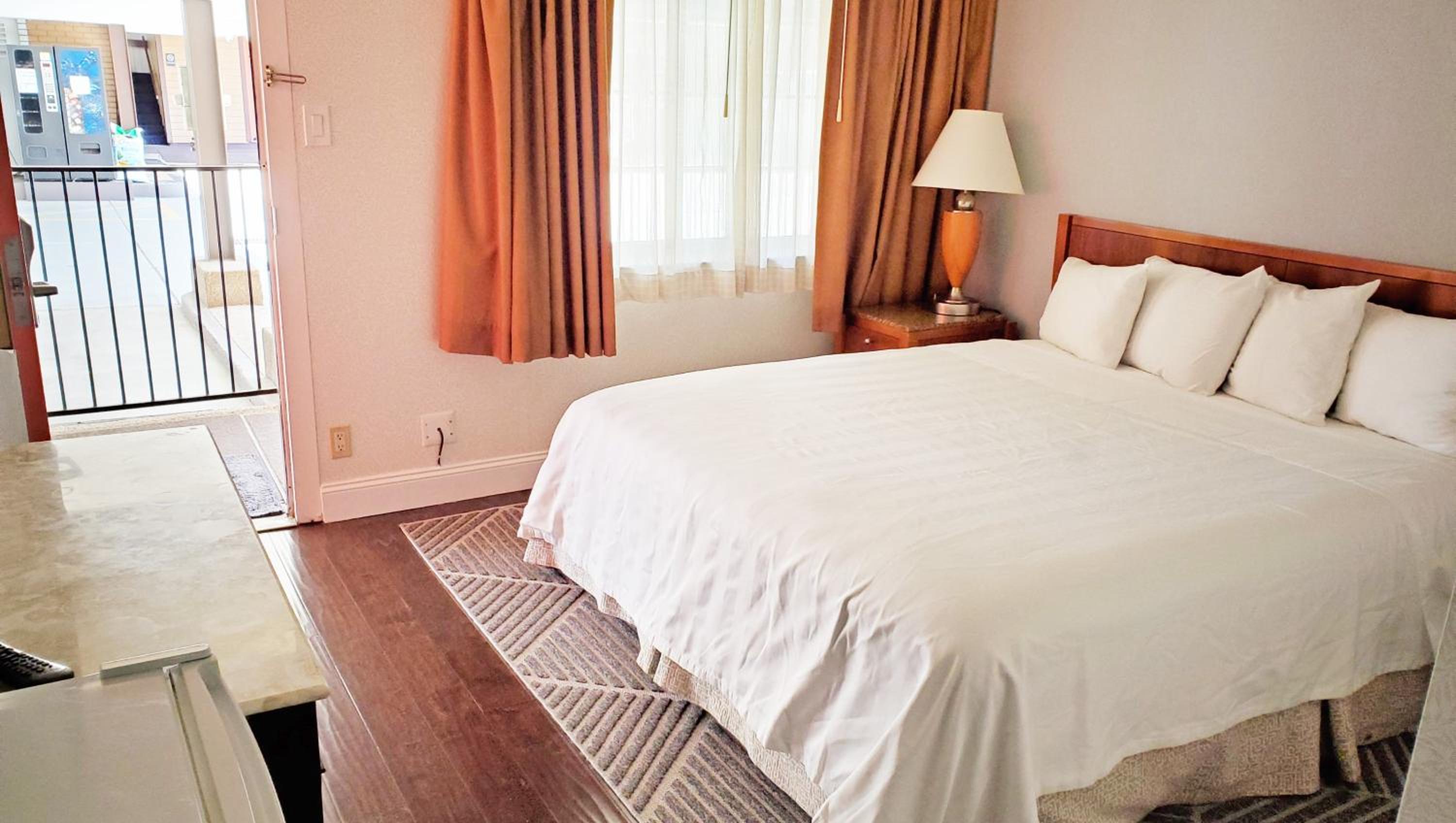 King Room - Disability Access