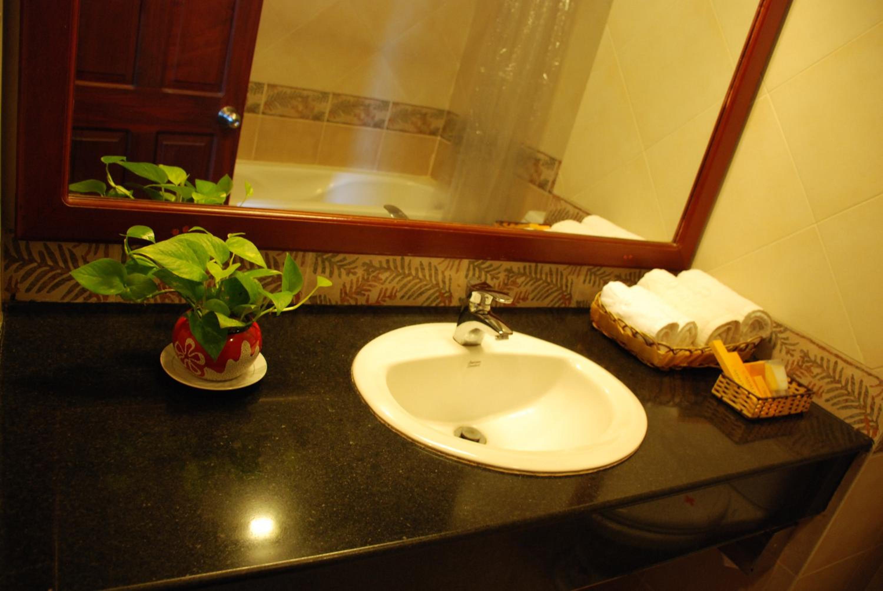 Superior Room with Garden View