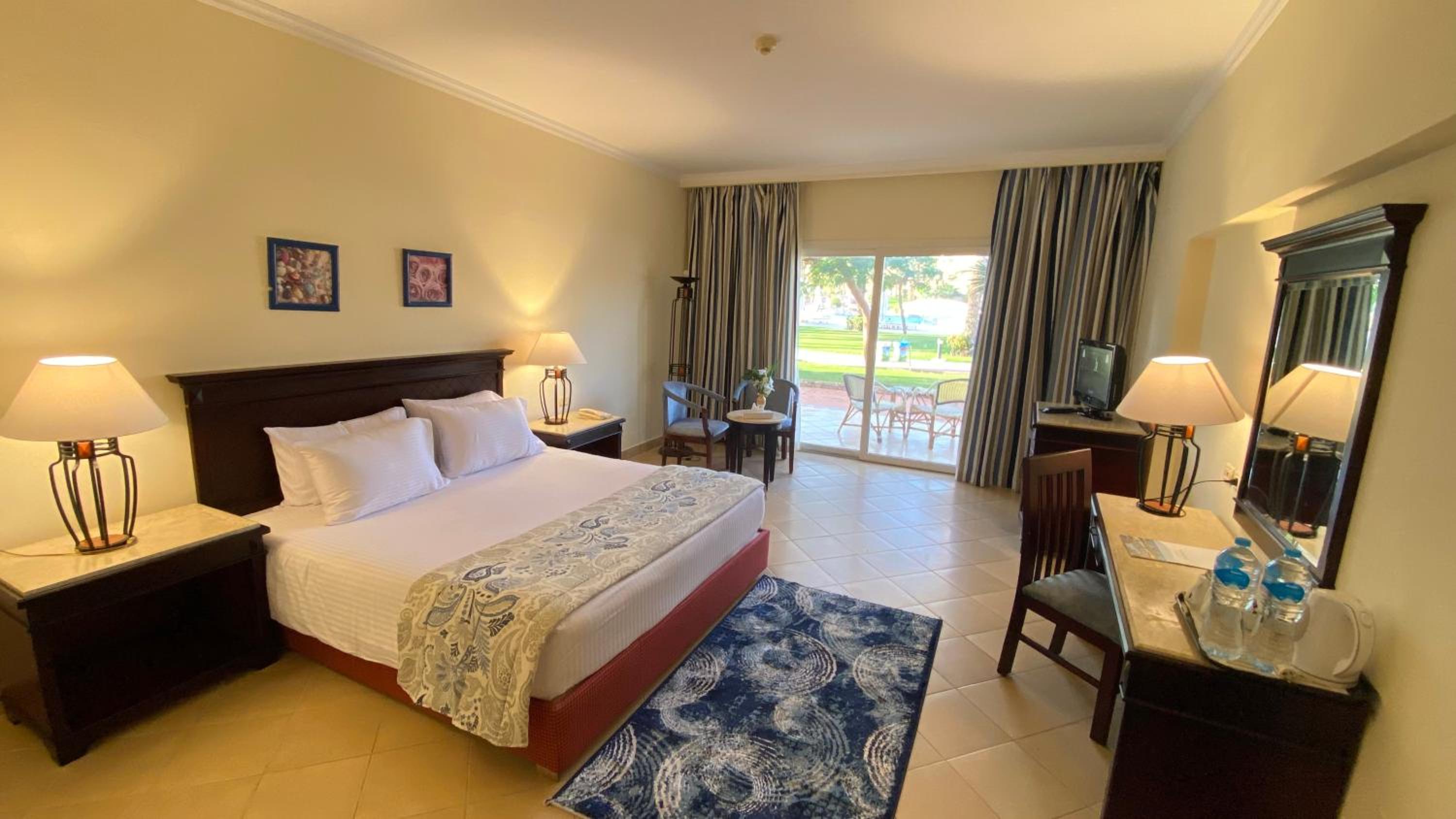 Superior Double or Twin Room with Sea View