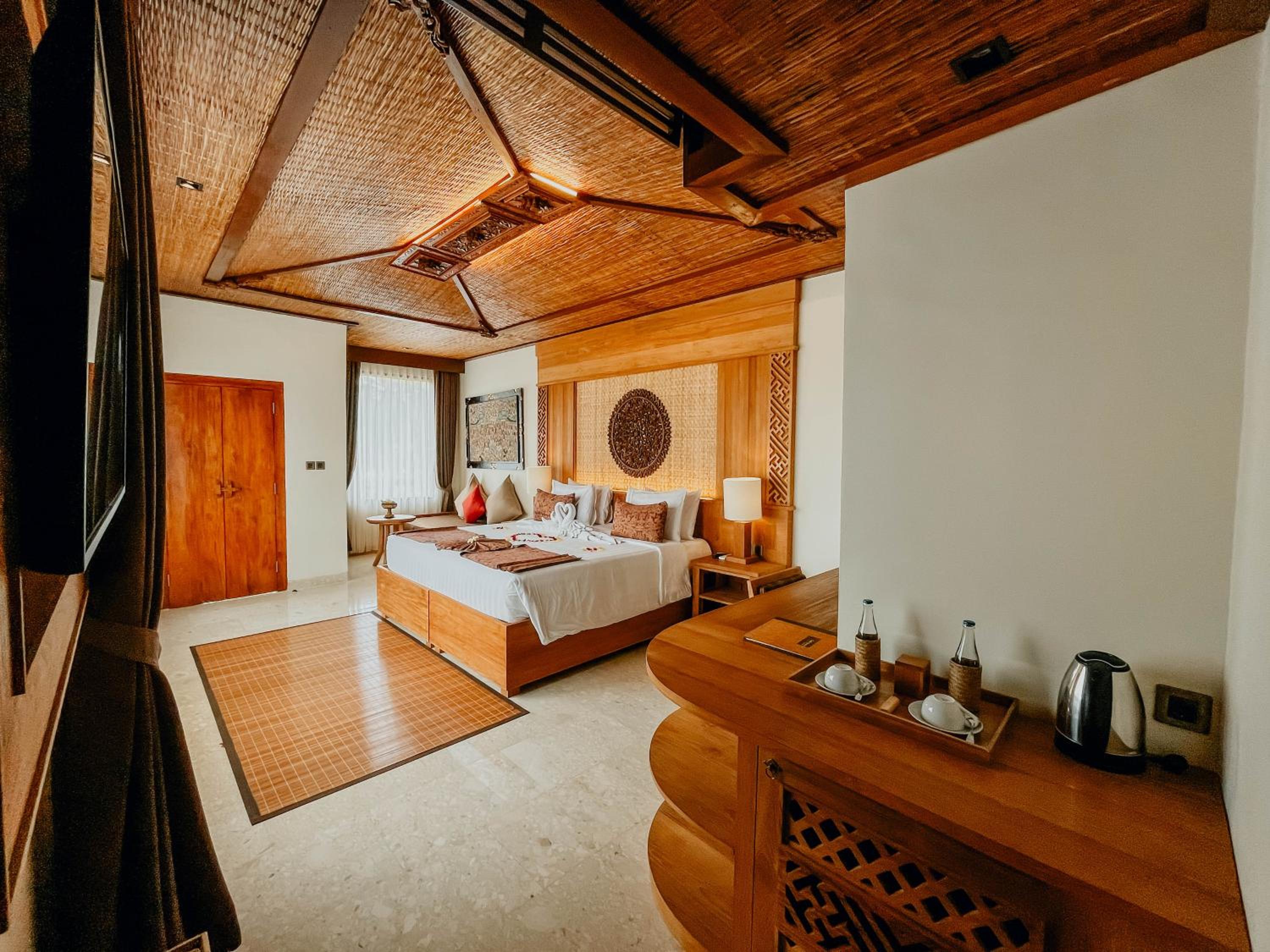 Deluxe Double or Twin Room with Valley View 