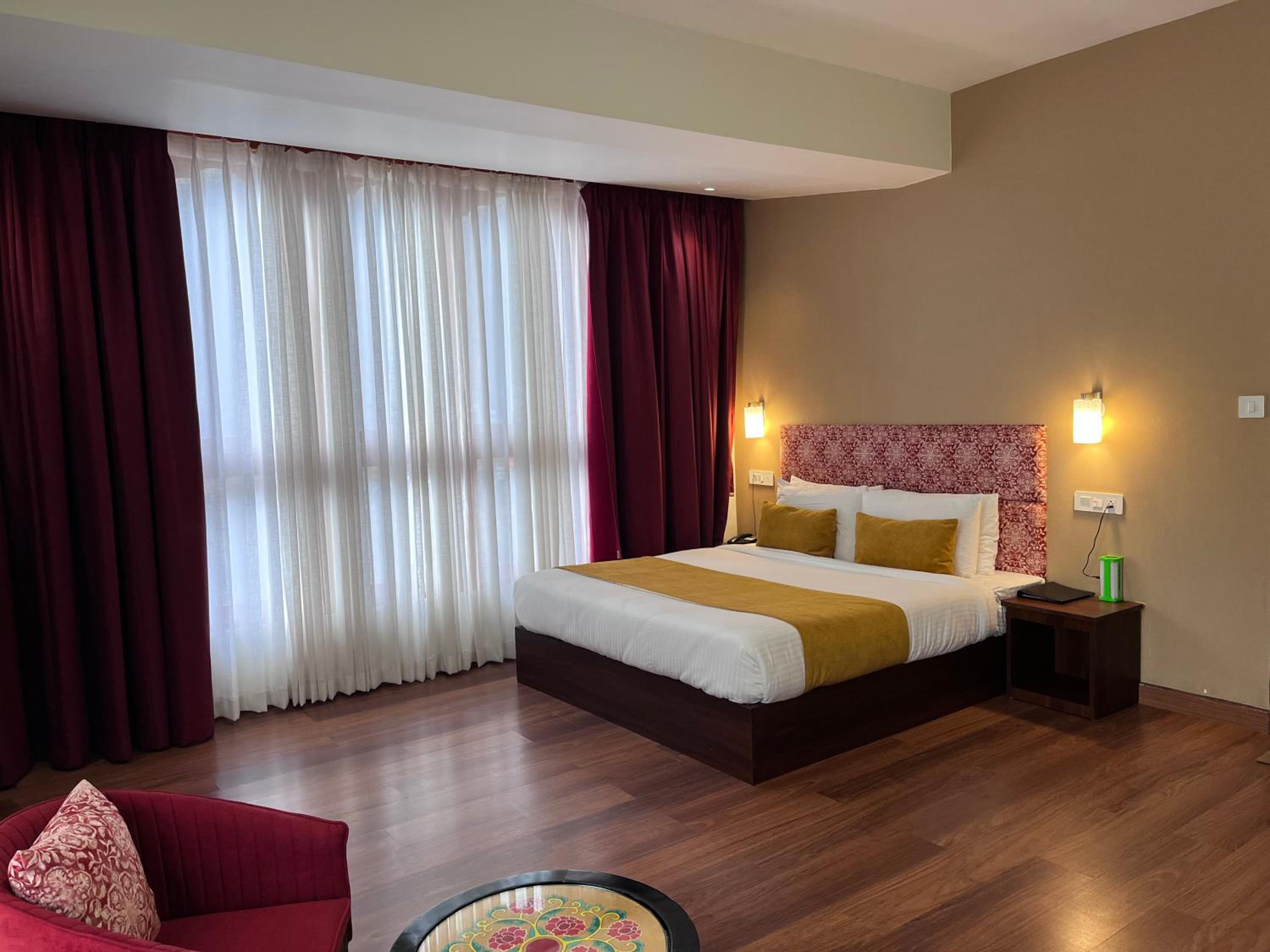 Junior Suite with Balcony