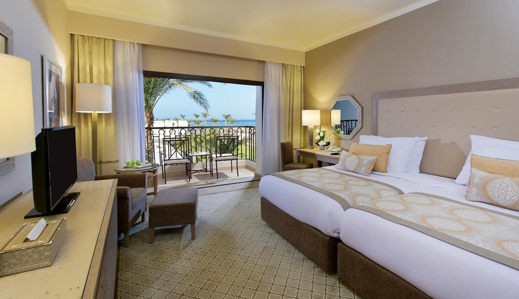 Superior Room Partial Sea View