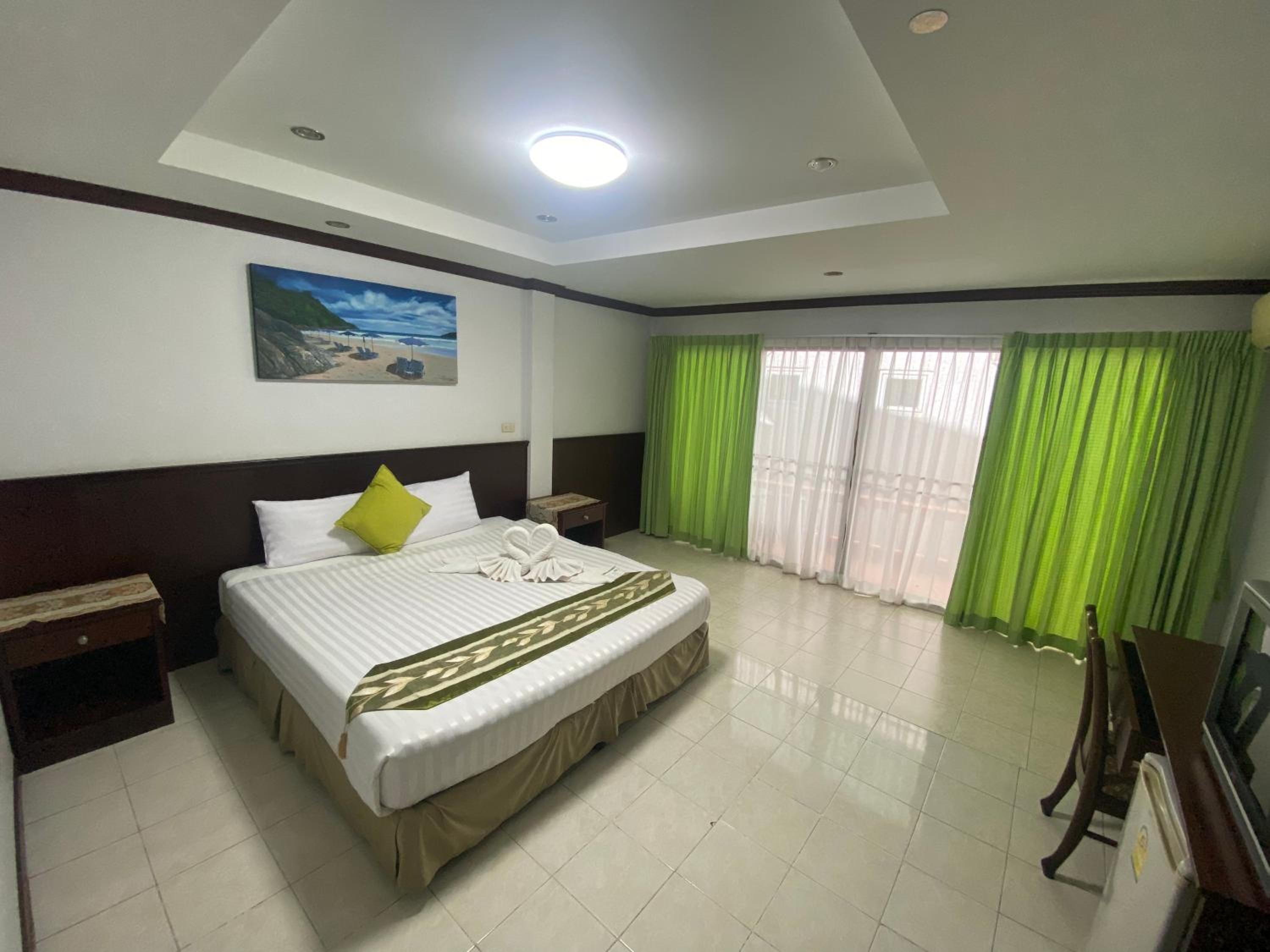 Deluxe Double Room with Balcony
