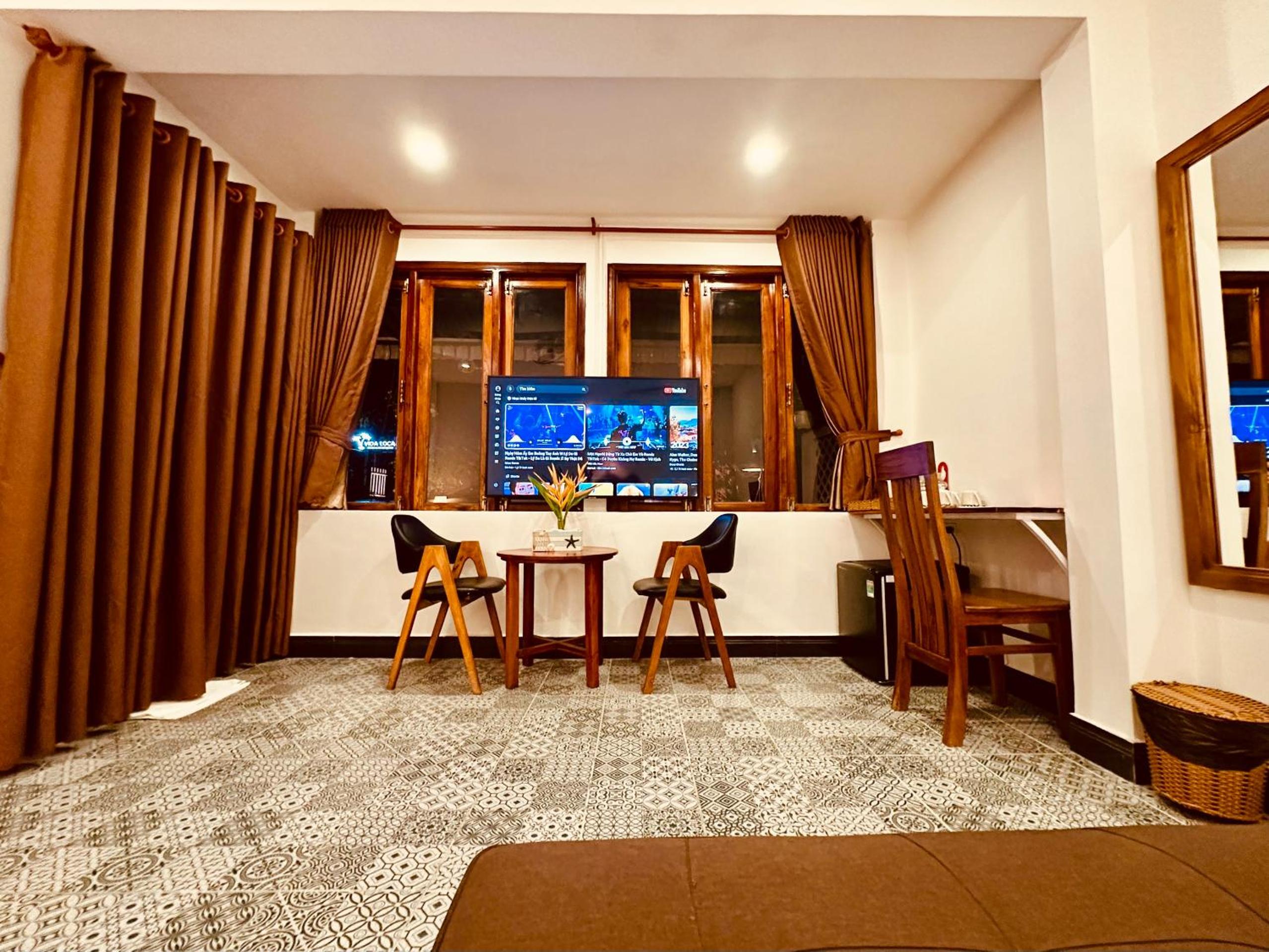 Quadruple Room with Balcony