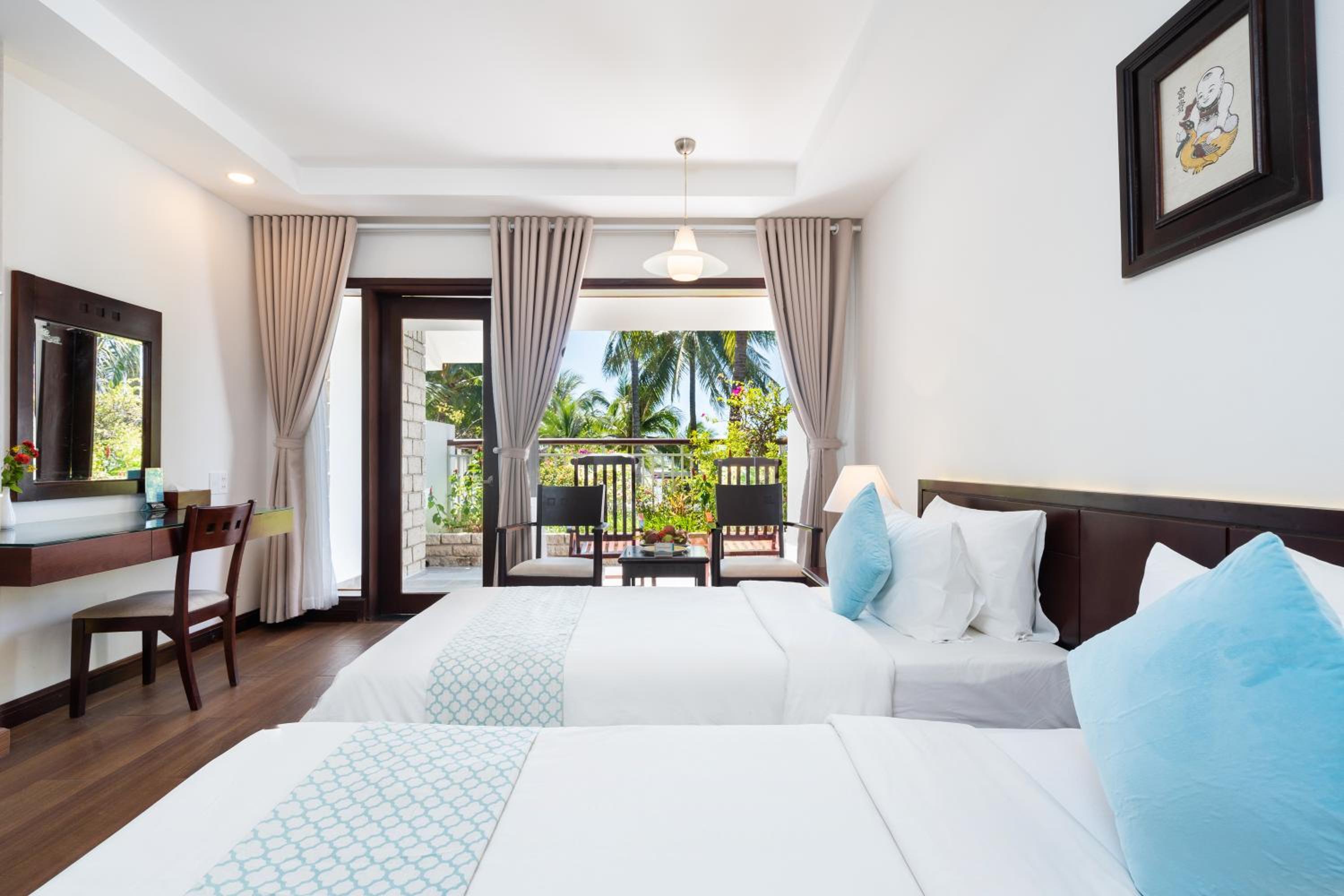 Superior Twin Room with Sea View