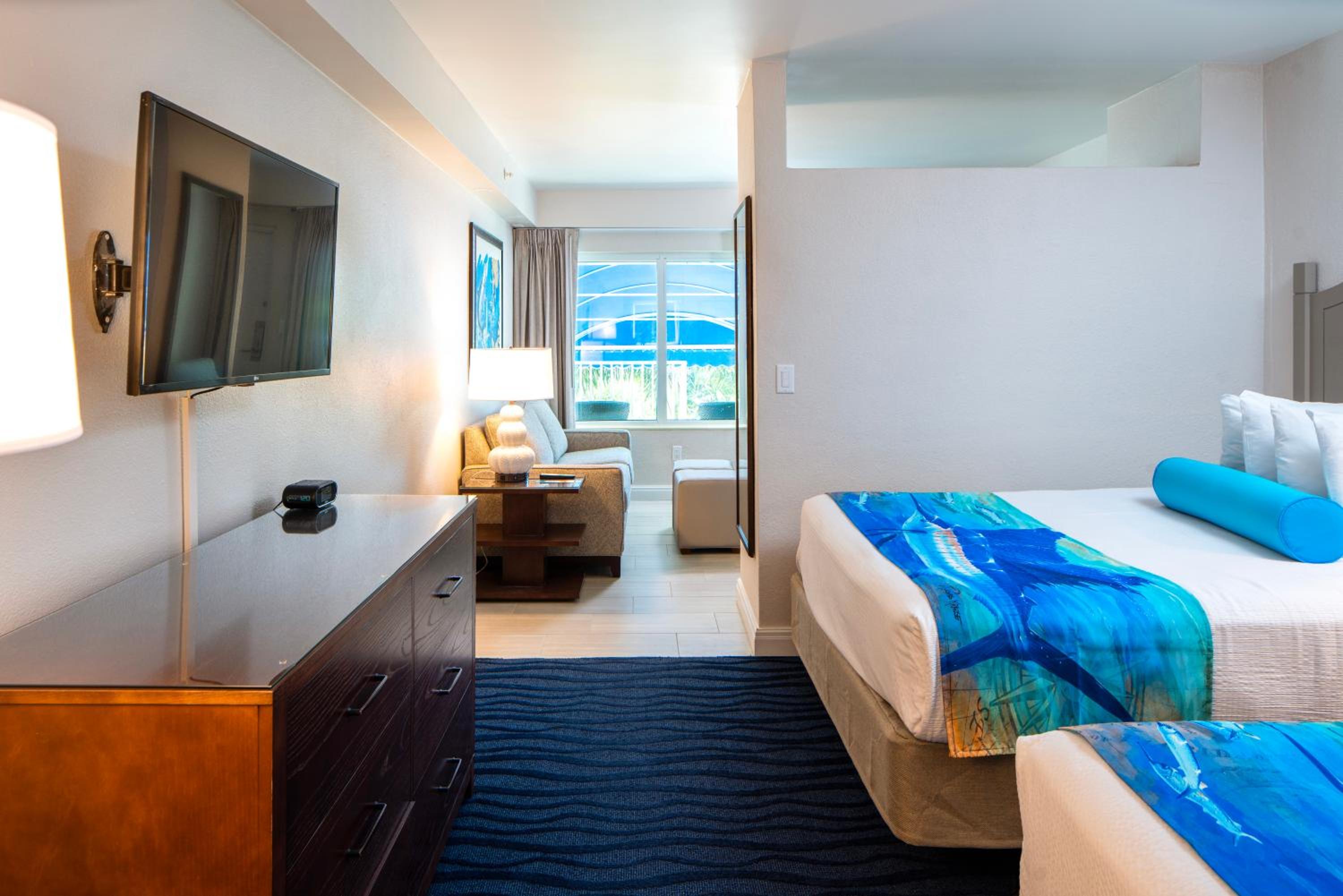 Studio with Garden View