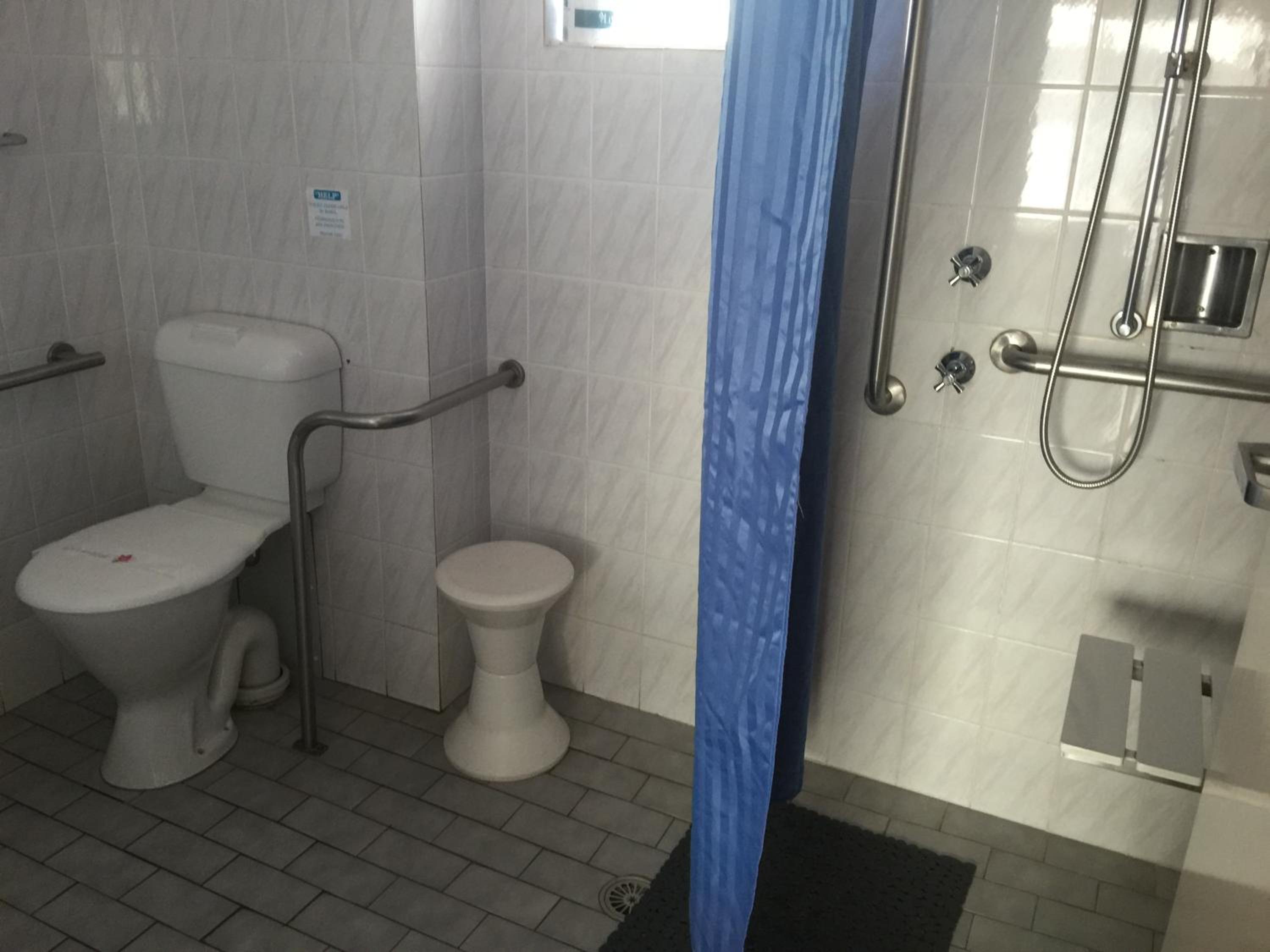 Twin Room - downstairs