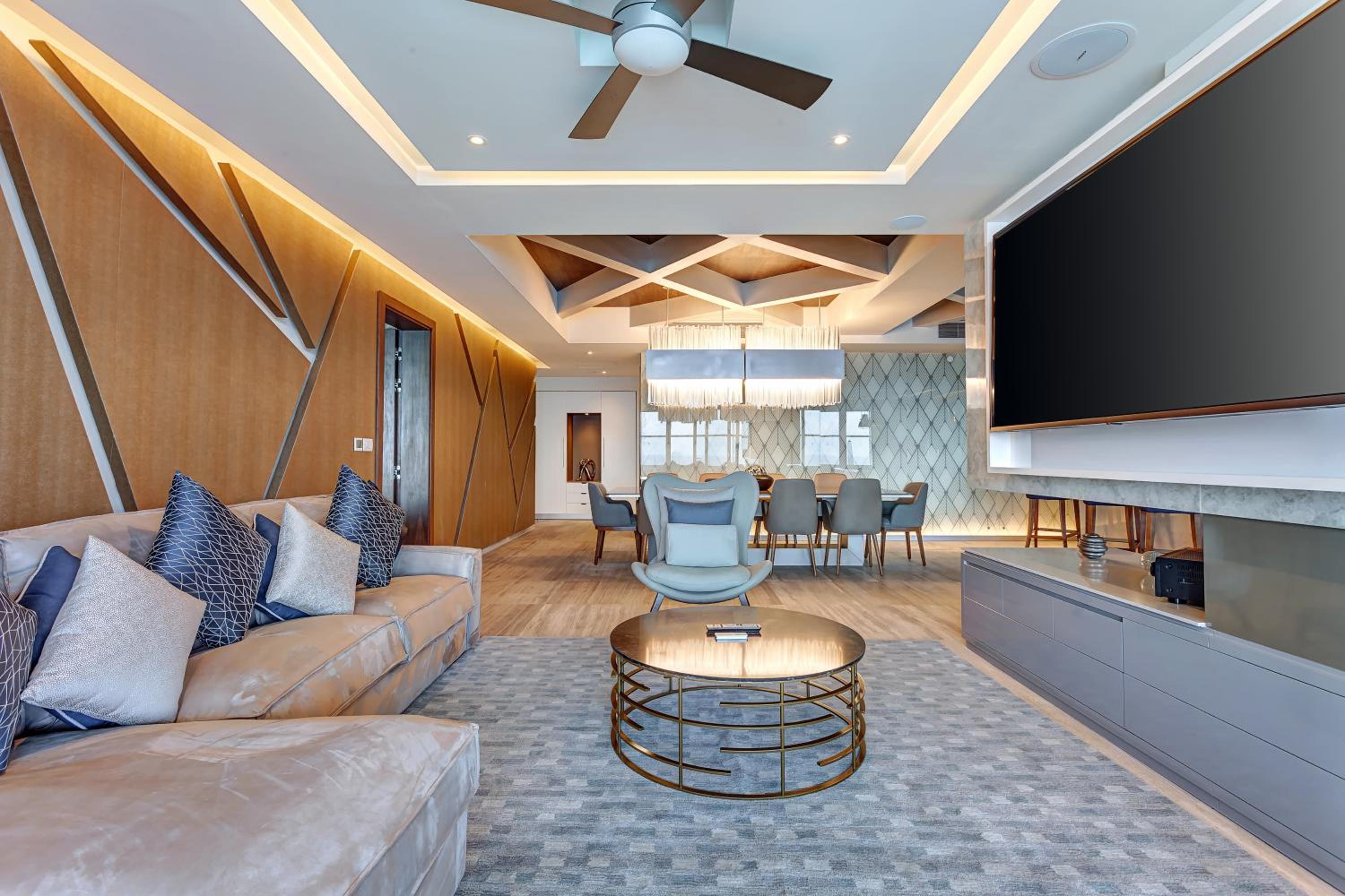 Luxury Chairman's Four Bedroom Suite Ocean Front Diamond Club