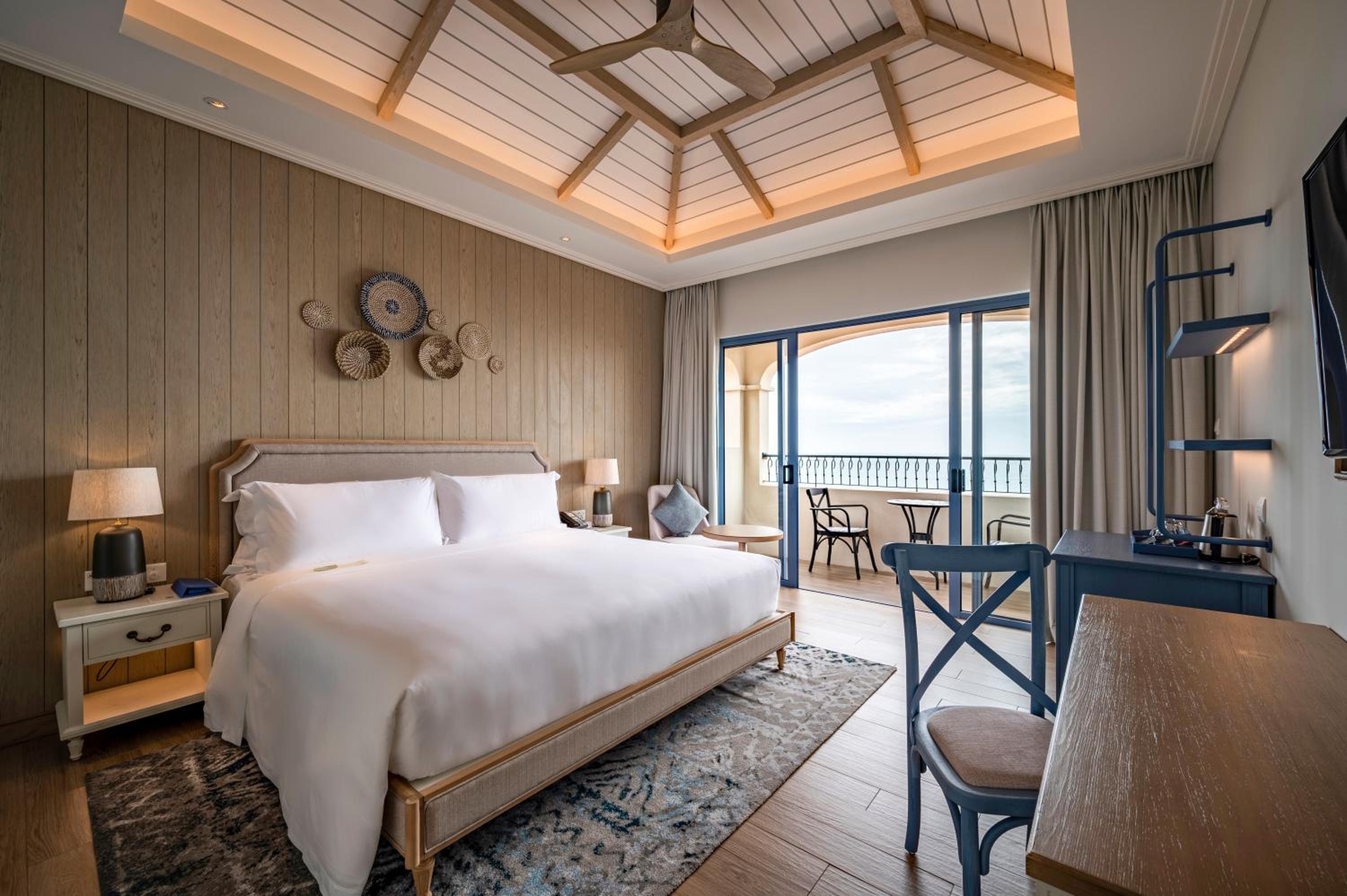 Residence 3 BR Private Pool - 2King+Twin