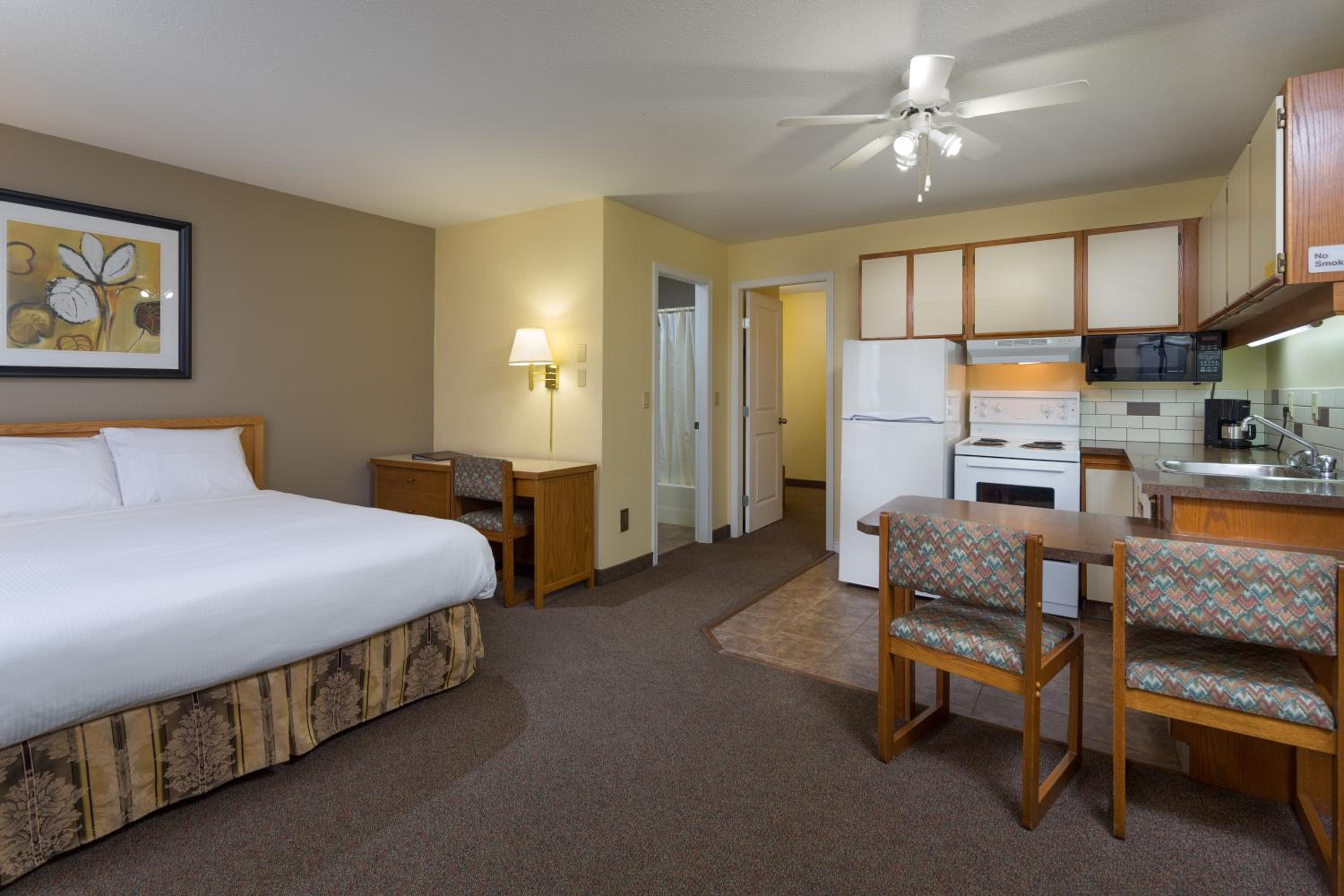 Deluxe Suite with Two Queen Beds