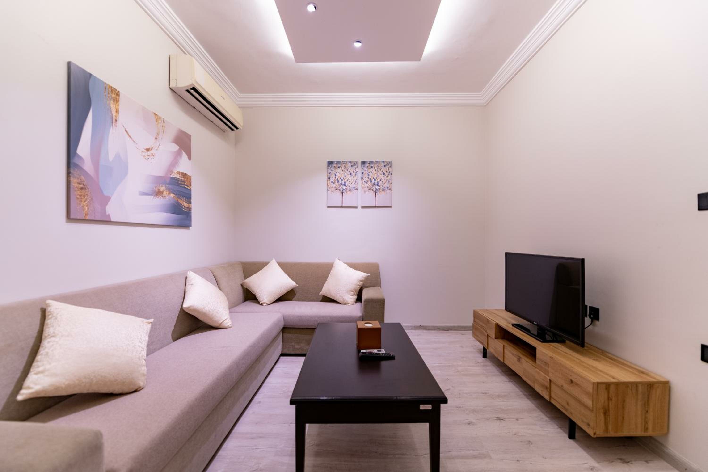 Deluxe Four-Bedroom Villa