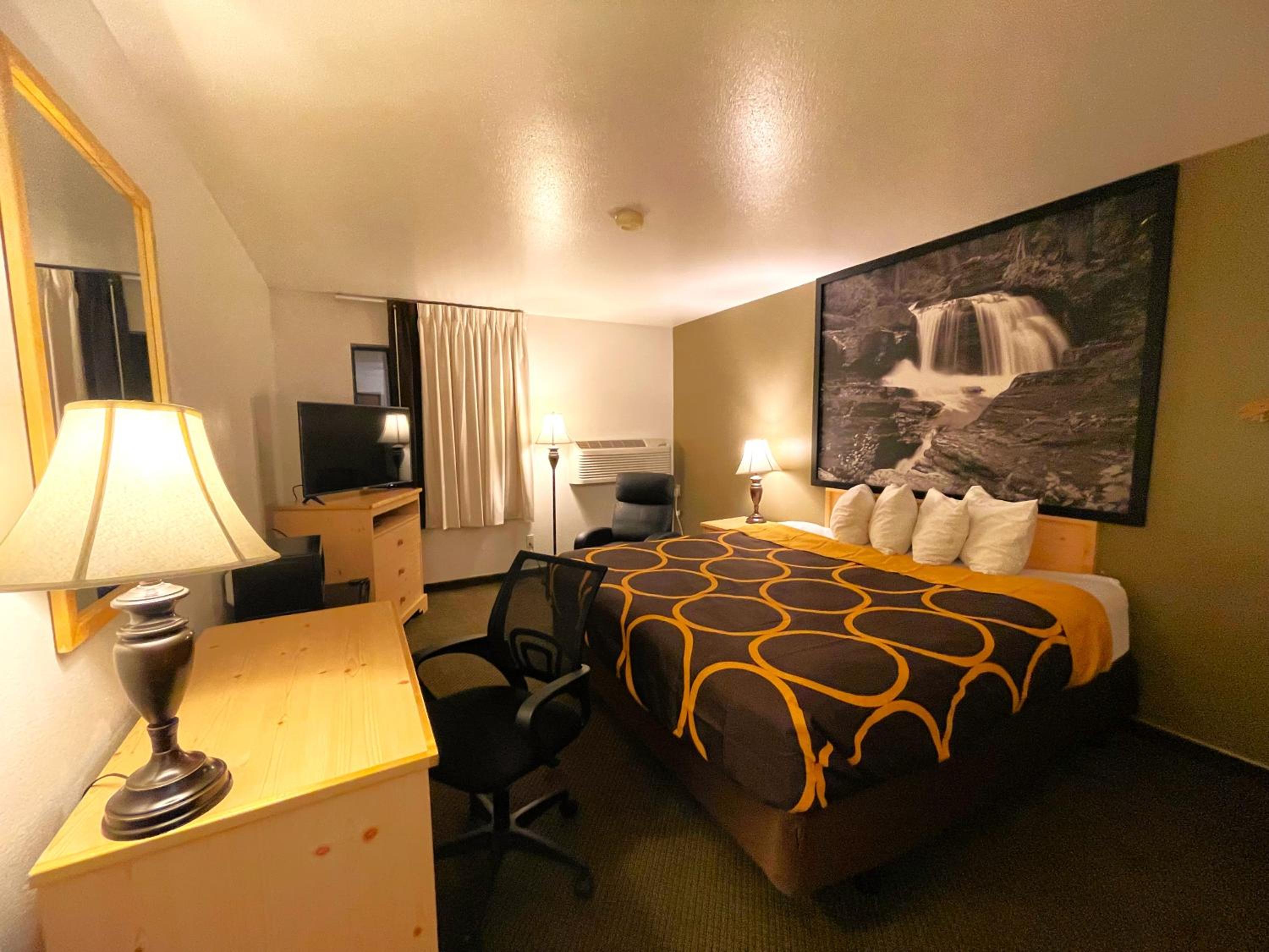 King Room - Non-Smoking