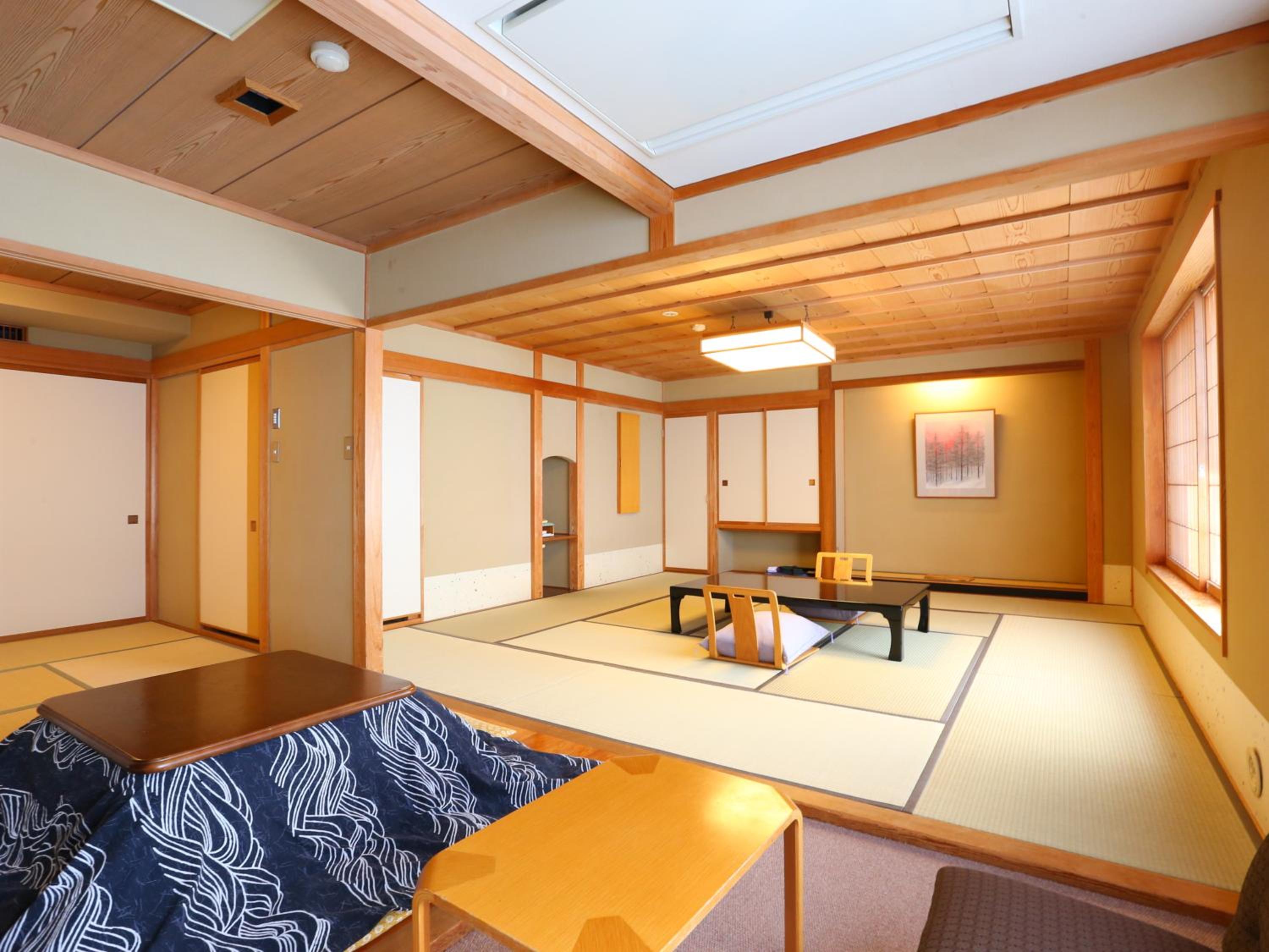 Deluxe Japanese-Style Room