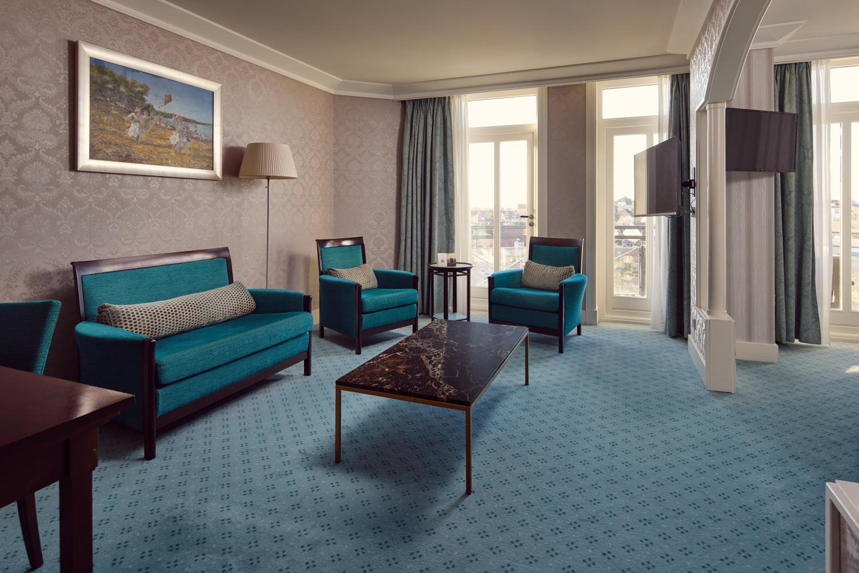 Family Suite with Balcony