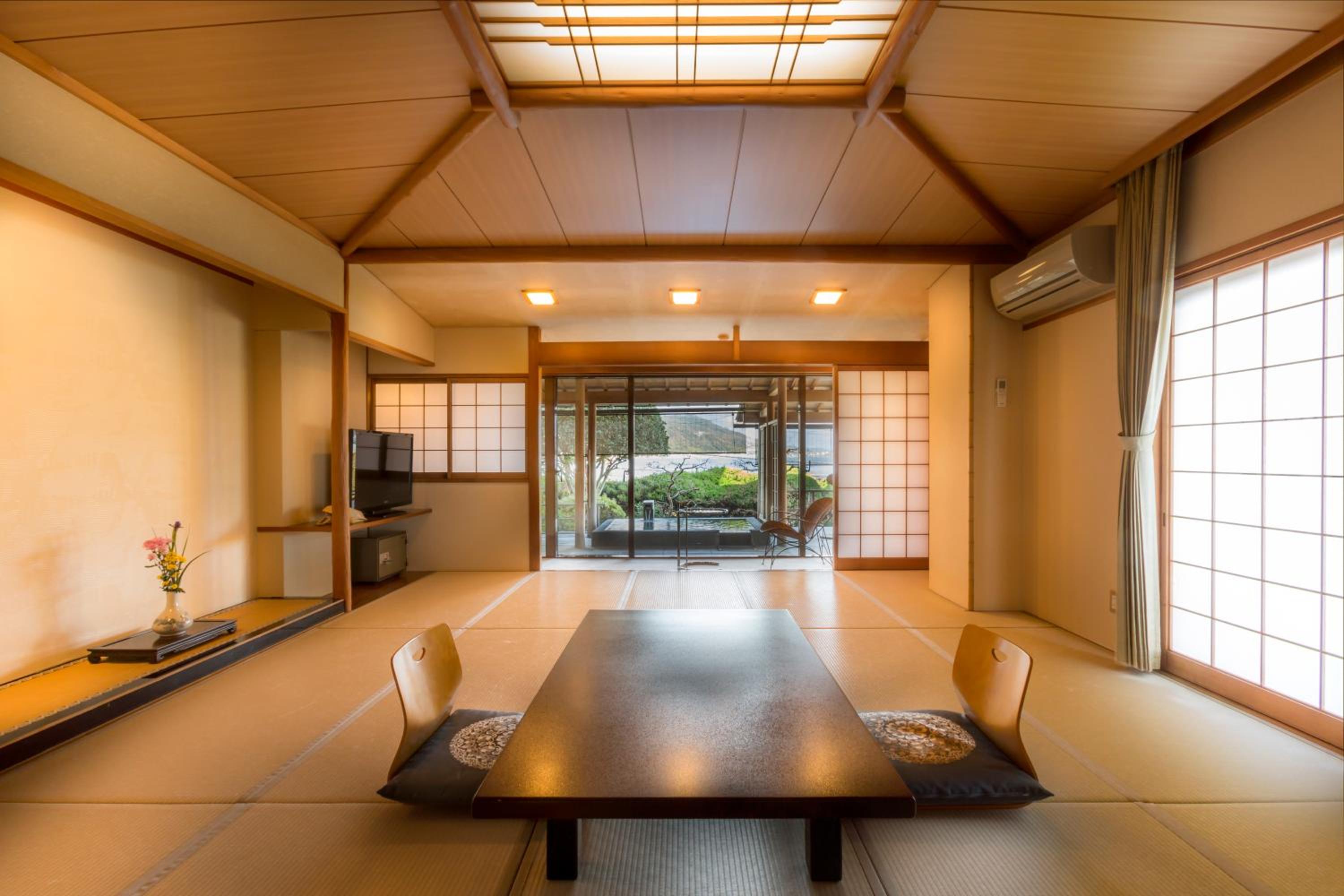 Japanese-Style Room with Open-Air Bath