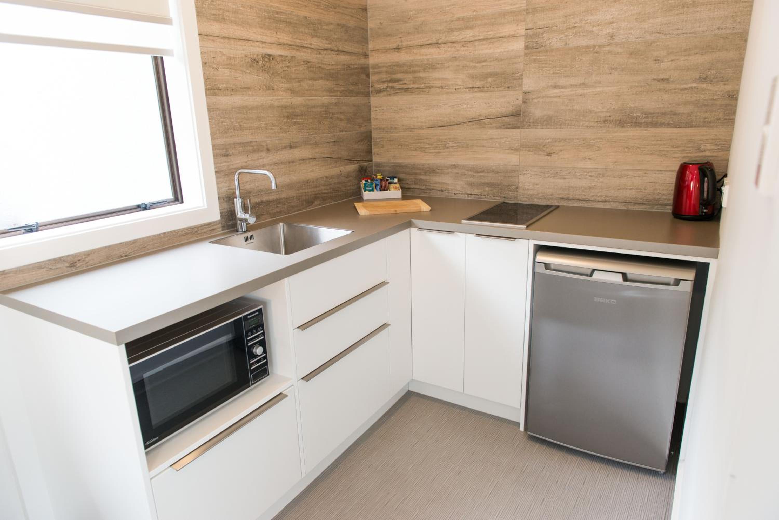 Two-Bedroom Apartment with King and Queen Bed