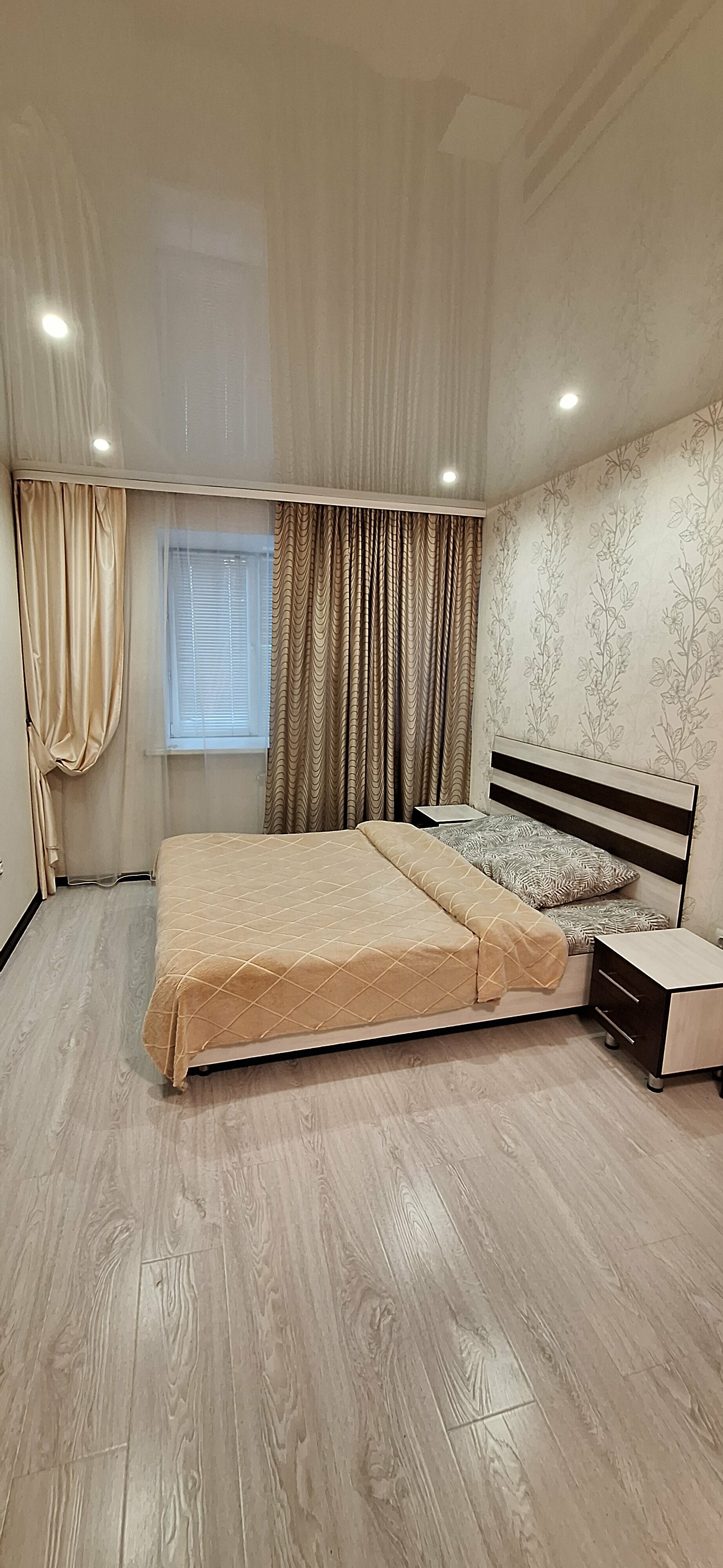 Апартаменты  со спальней и кухней