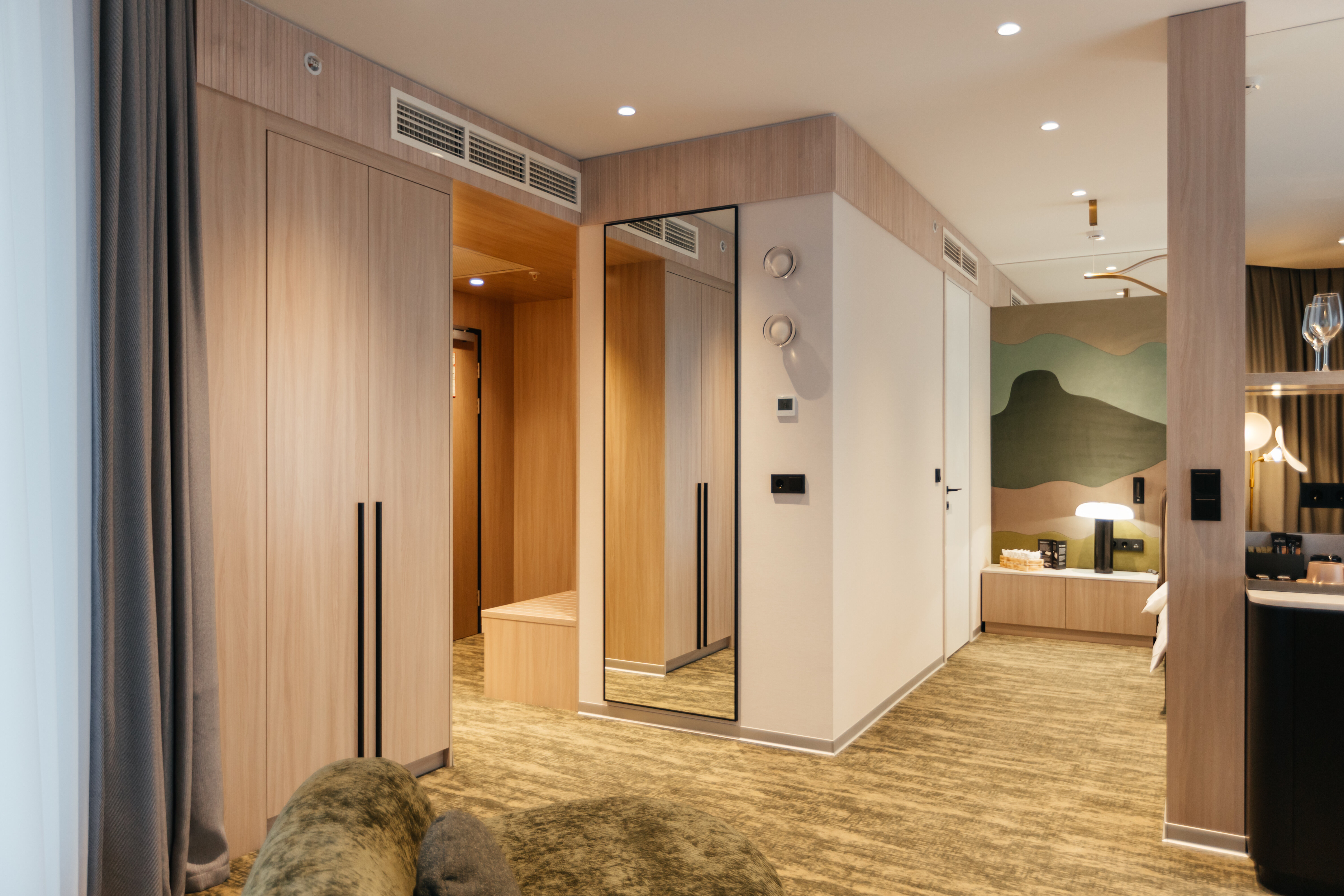 Джуниор Сюит "Туйгэ"