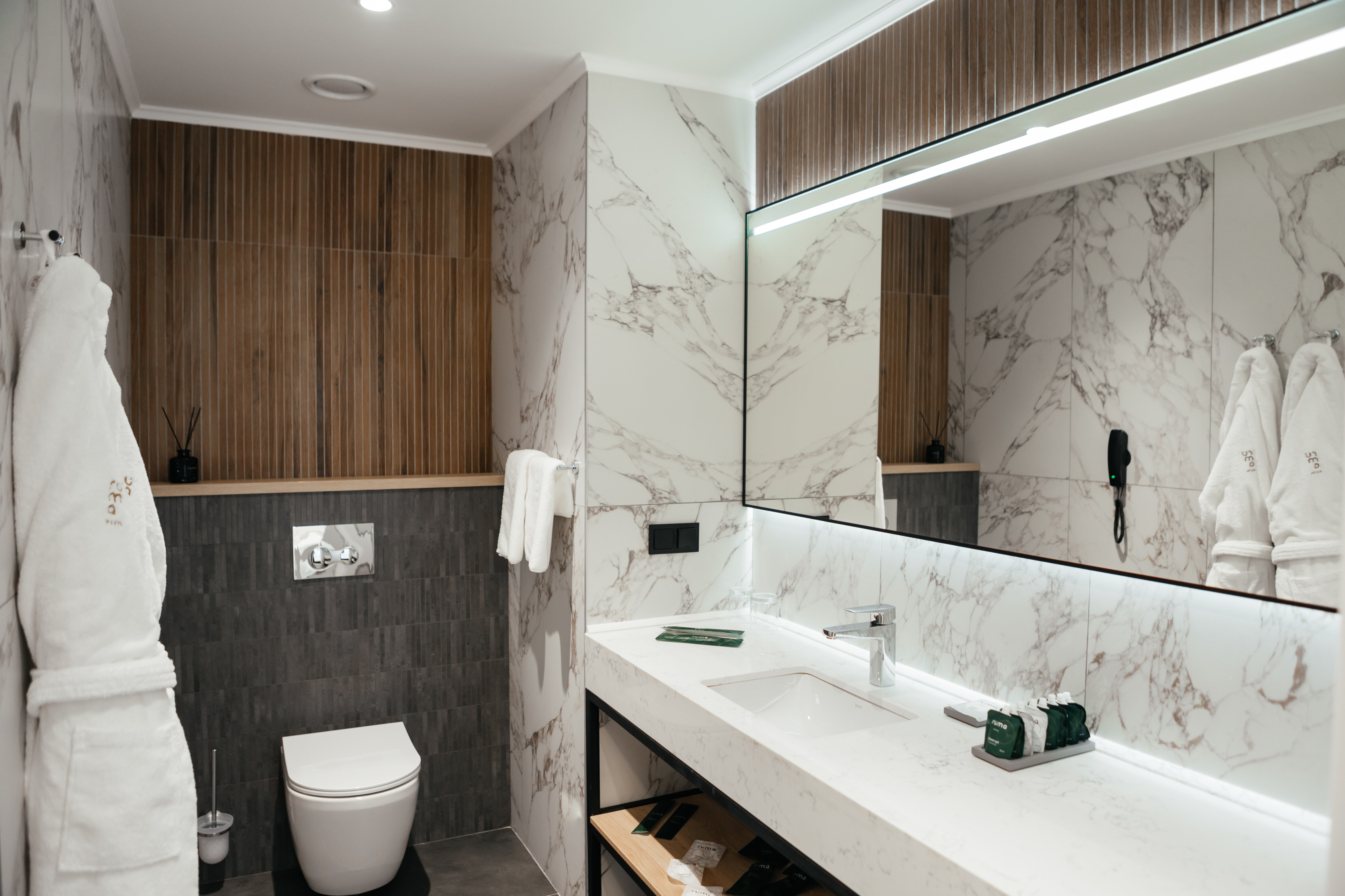 Джуниор Сюит "Туйгэ"