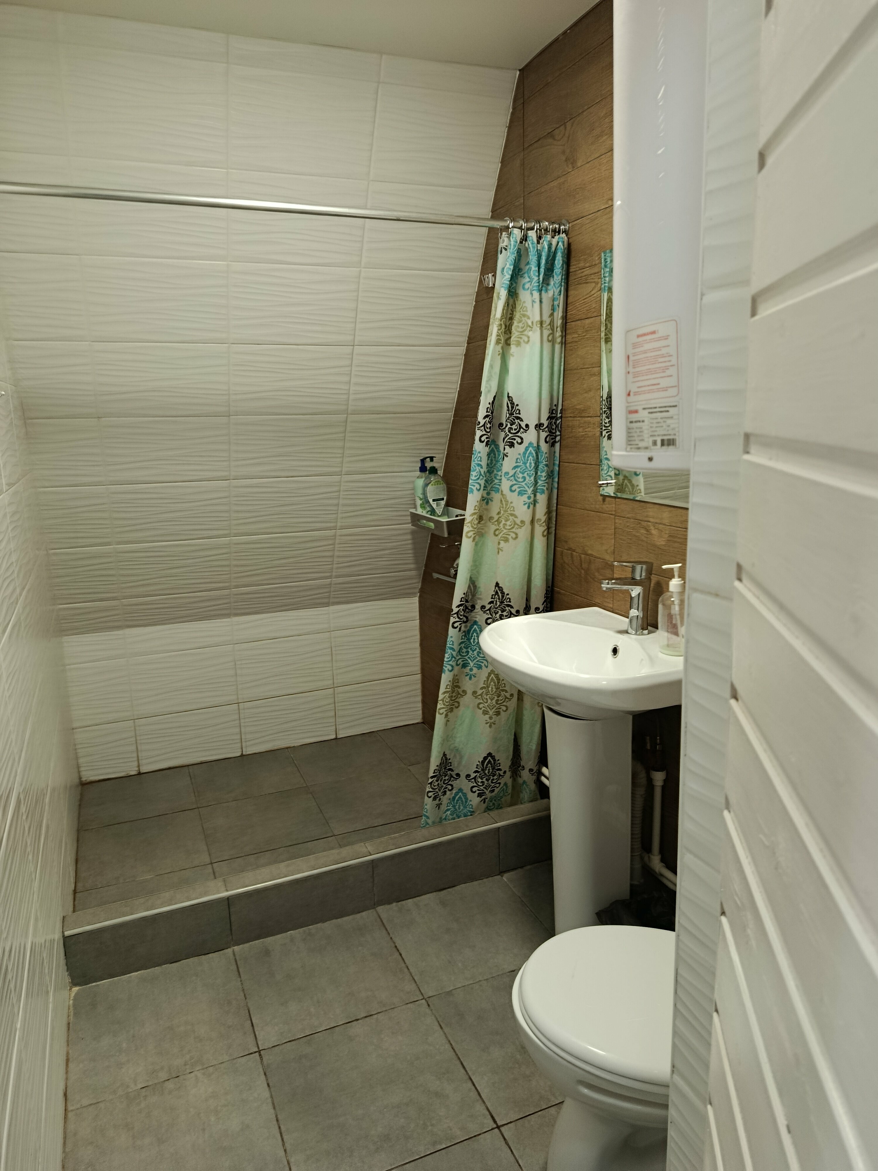 Двухуровневый четырехместный номер