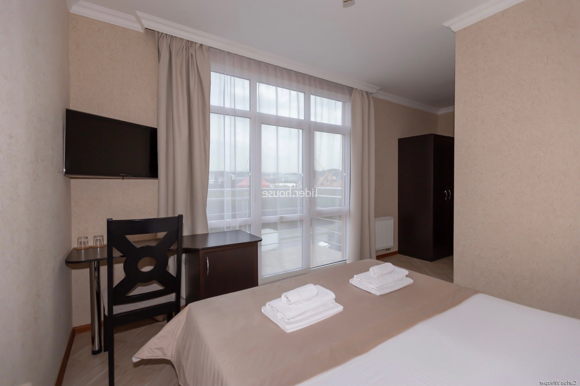 Улучшенный двухместный номер с 1 кроватью или 2 отдельными кроватями, вид на город