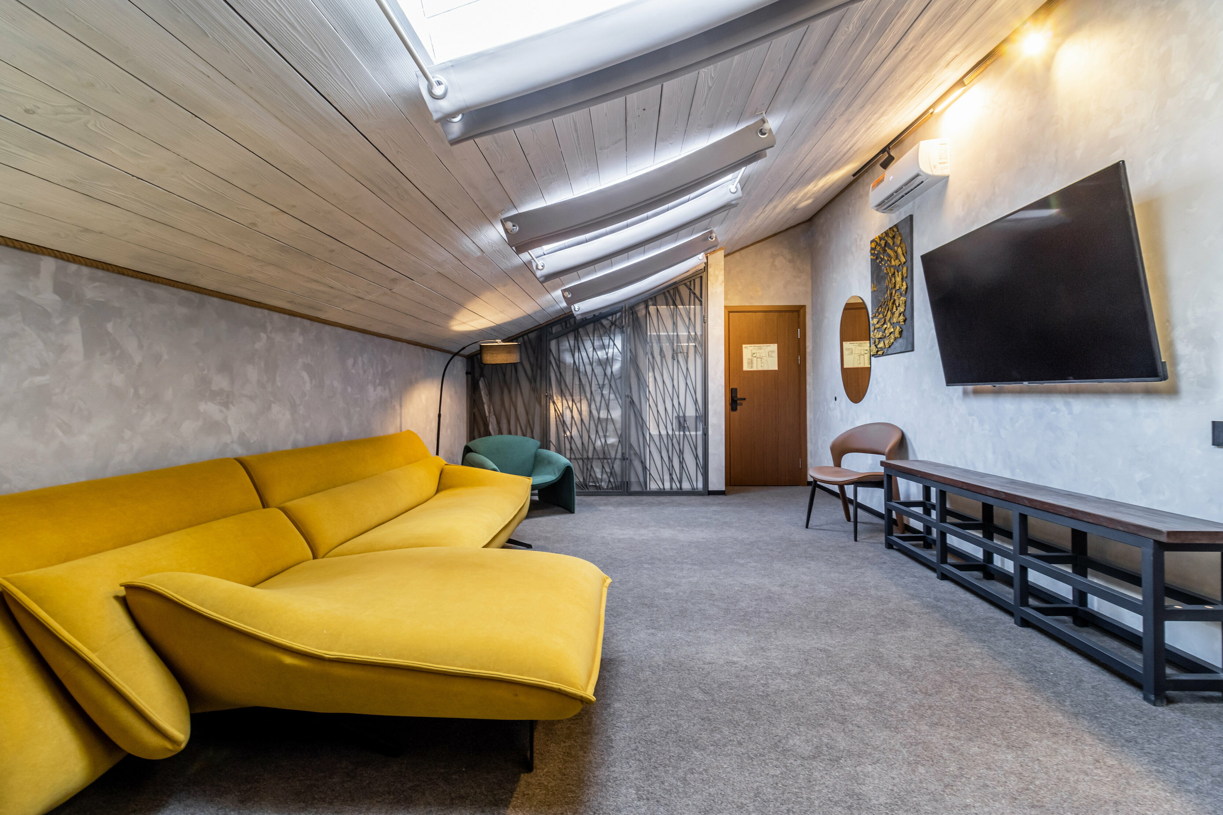 Джуниор Сюит № 11