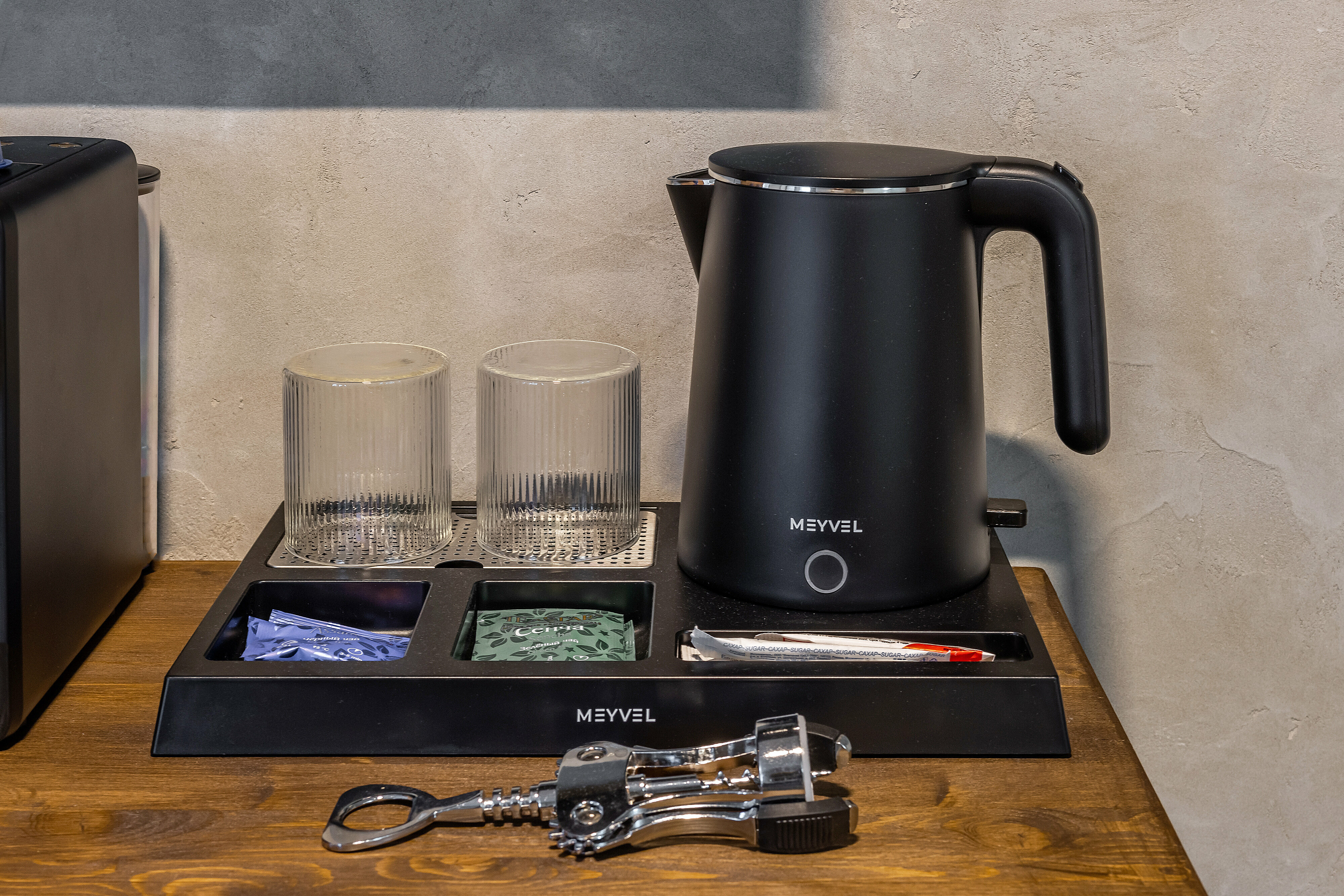 Джуниор Сюит № 6