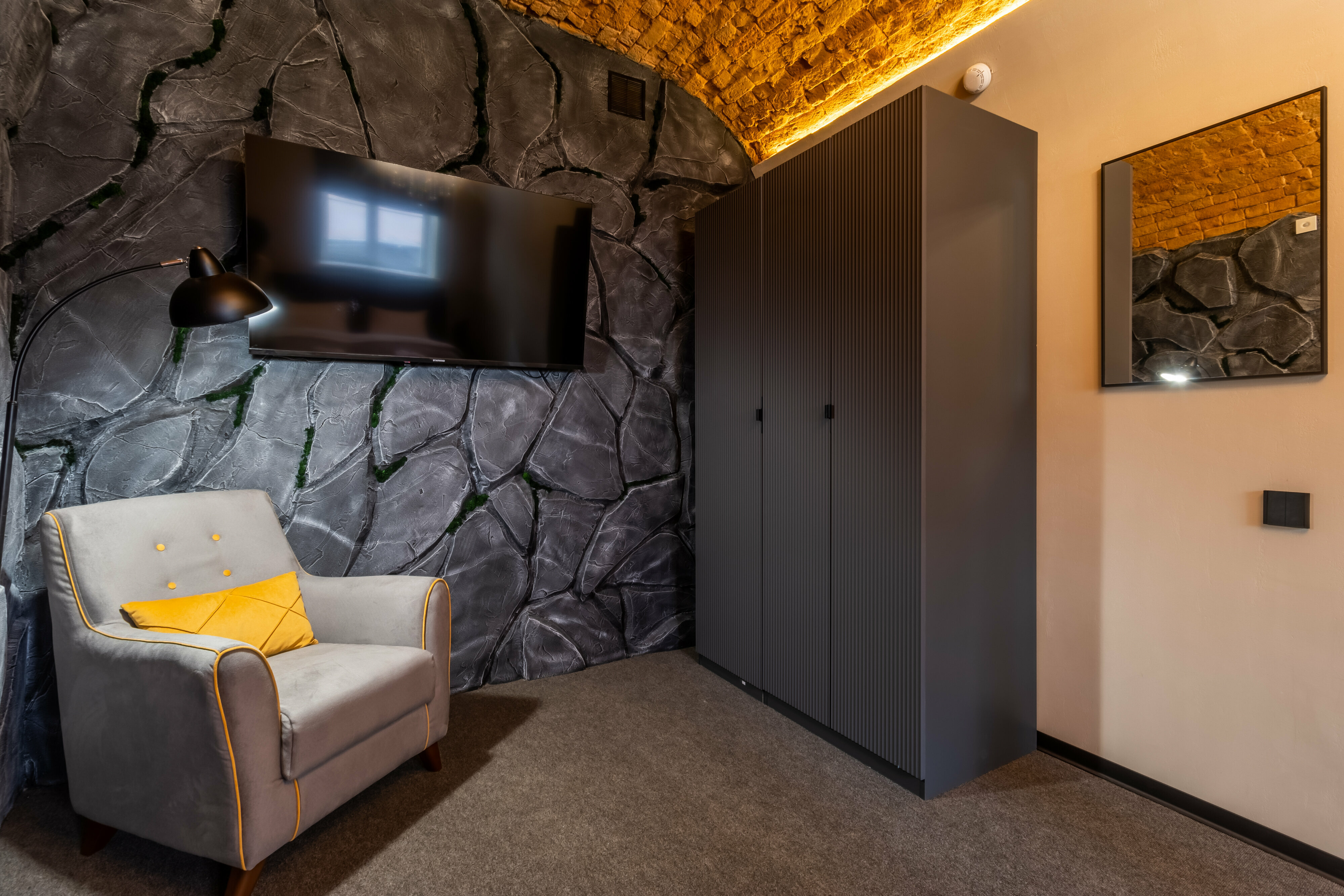 Студия с кухней  двухкомнатная № 1