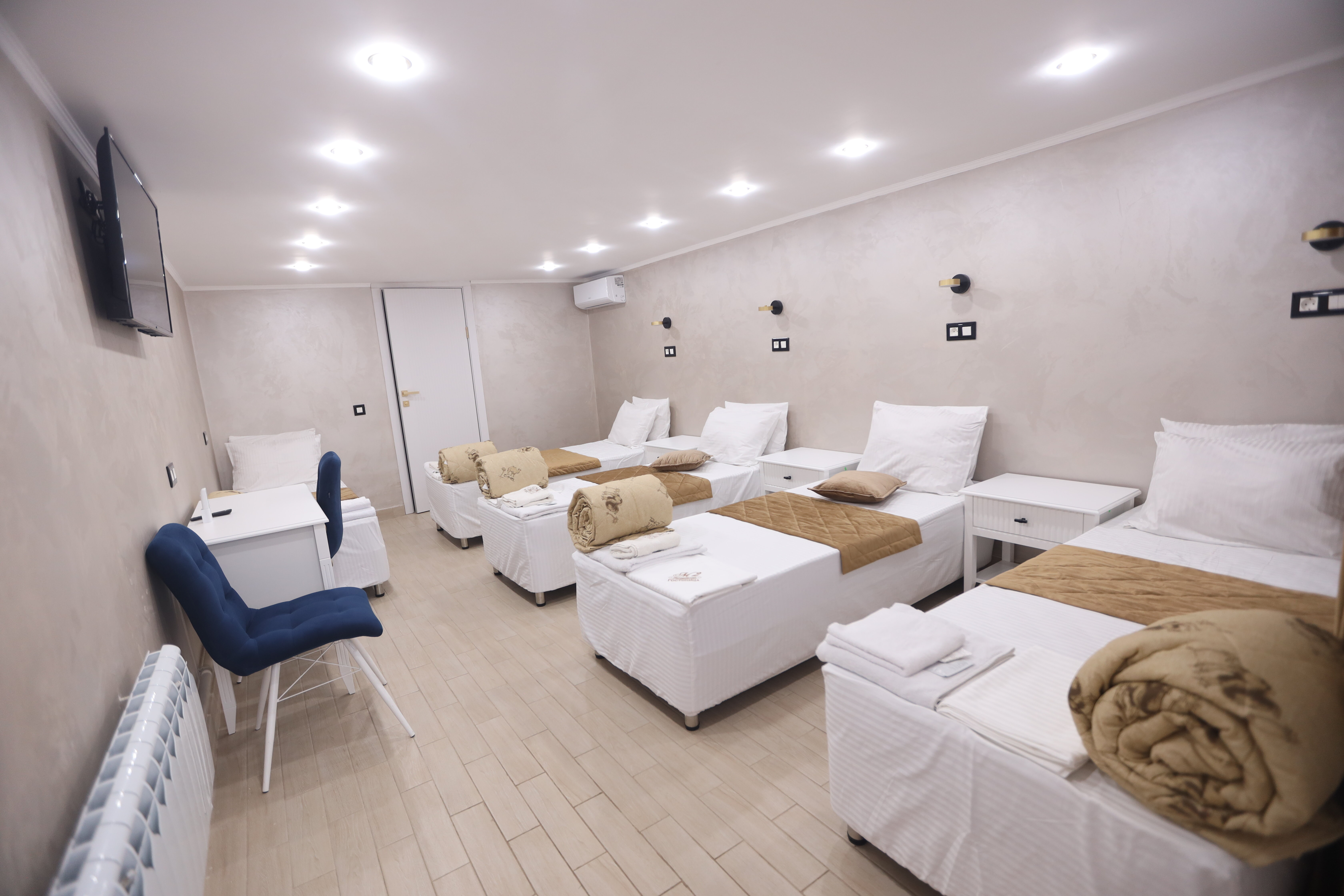 Пятиместный