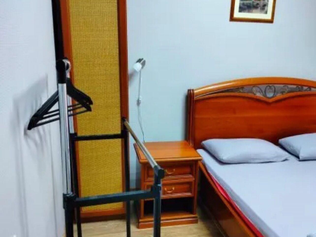 Стандарт с двуспальной  кроватью с санузлом (без душа)